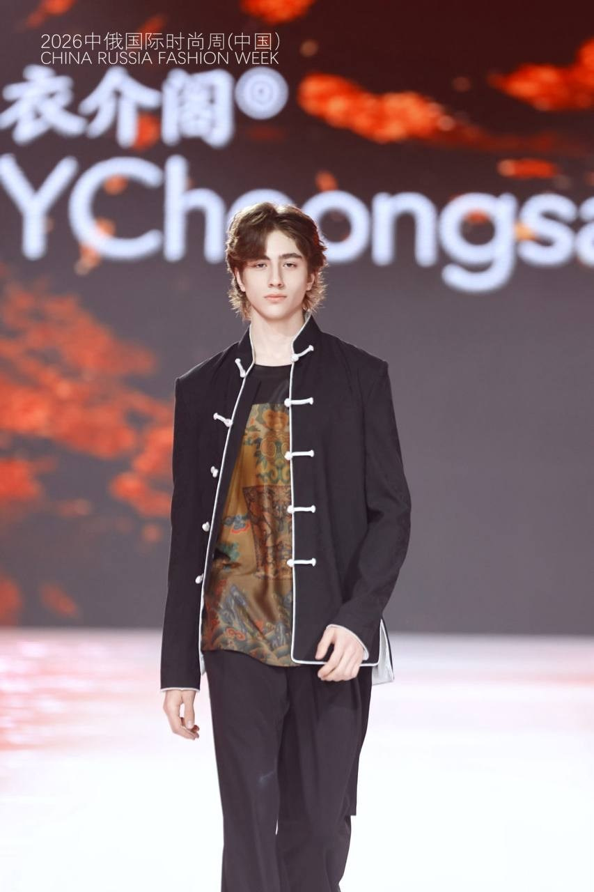 CHINA-RUSSIA FASHION WEEK. Модельное агентство ART PODIUM ULAN-UDE