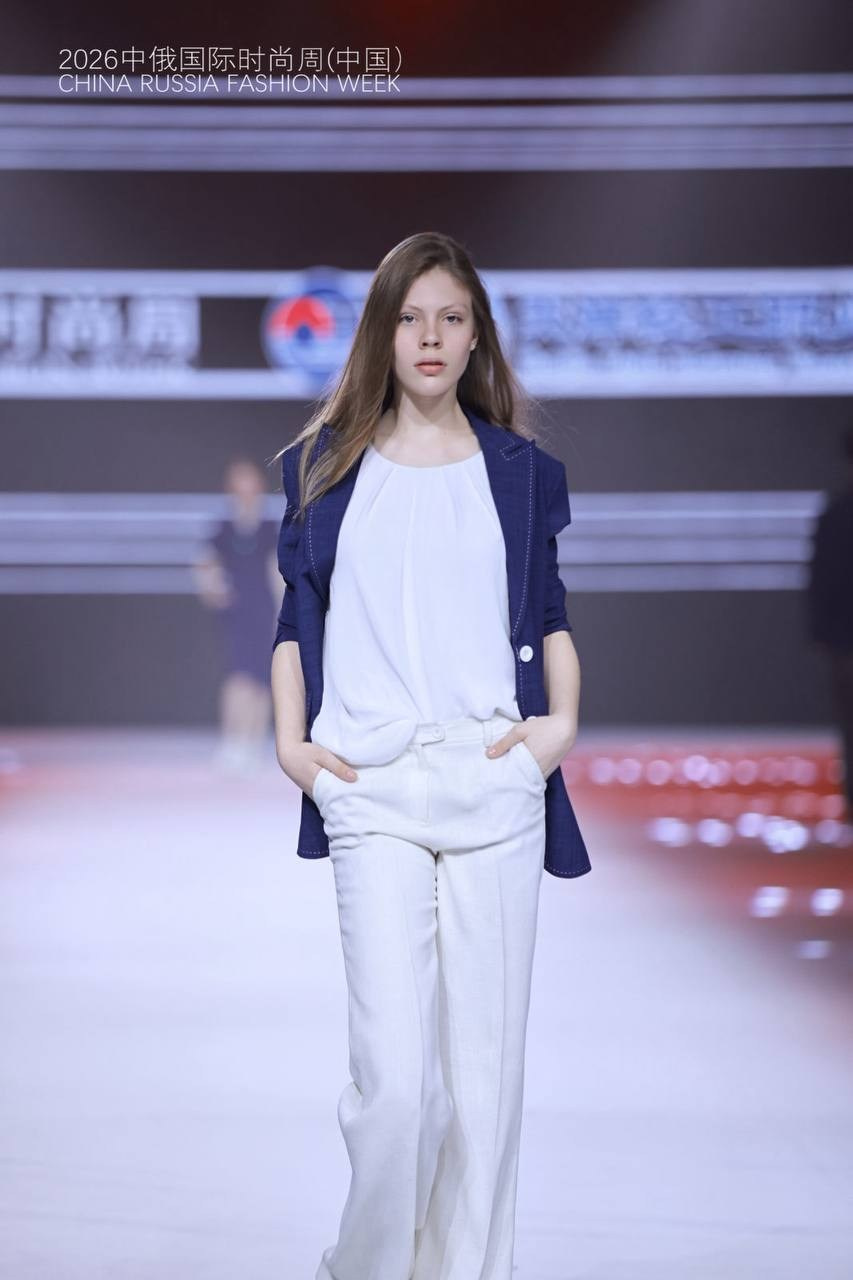 CHINA-RUSSIA FASHION WEEK. Модельное агентство ART PODIUM ULAN-UDE