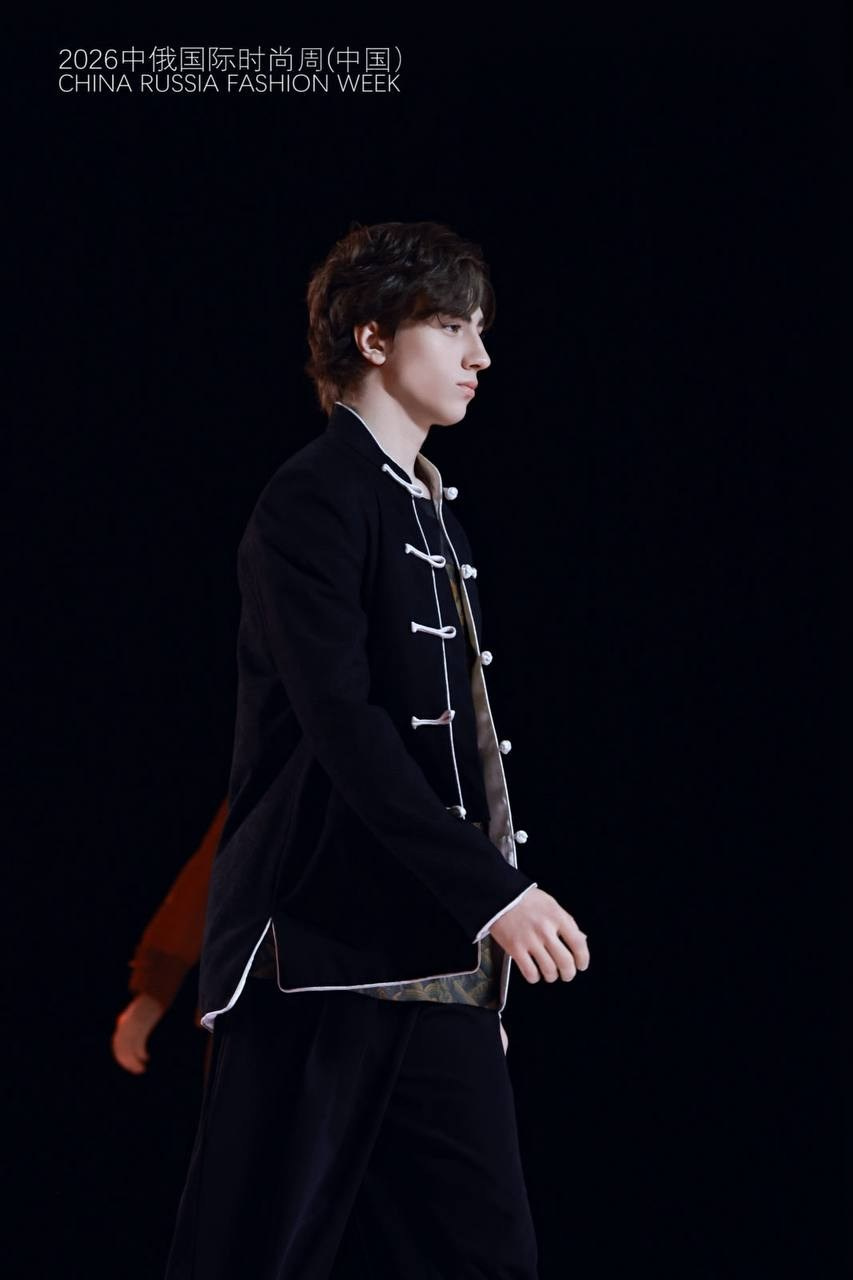 CHINA-RUSSIA FASHION WEEK. Модельное агентство ART PODIUM ULAN-UDE