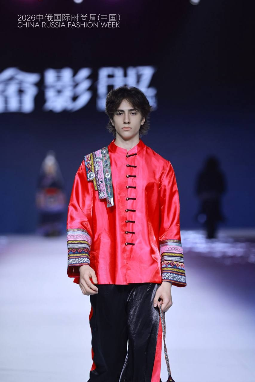 CHINA-RUSSIA FASHION WEEK. Модельное агентство ART PODIUM ULAN-UDE