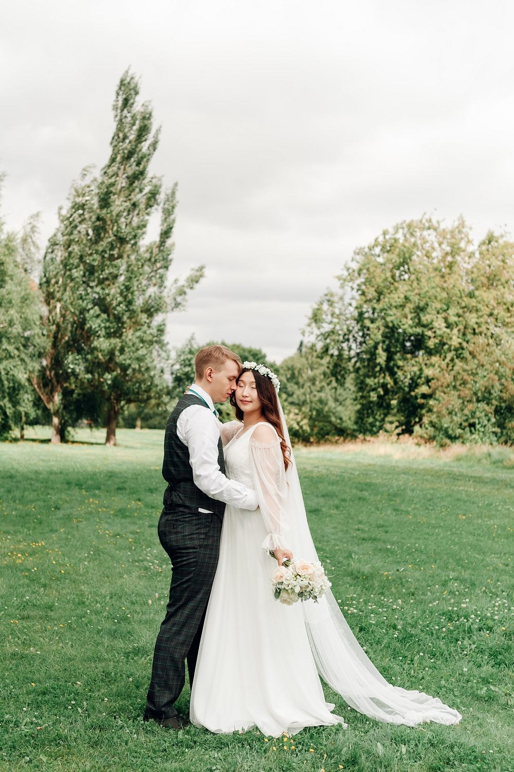 Свадебная фотосессия в парке Коломенское. Сергей Гладков свадебный фотограф в Москве