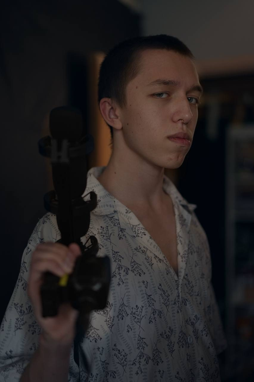 Полный метр «ЛИФТ В ПРОШЛОЕ». Фотограф, оператор и рилсмейкер в Москве — Ася Палагута