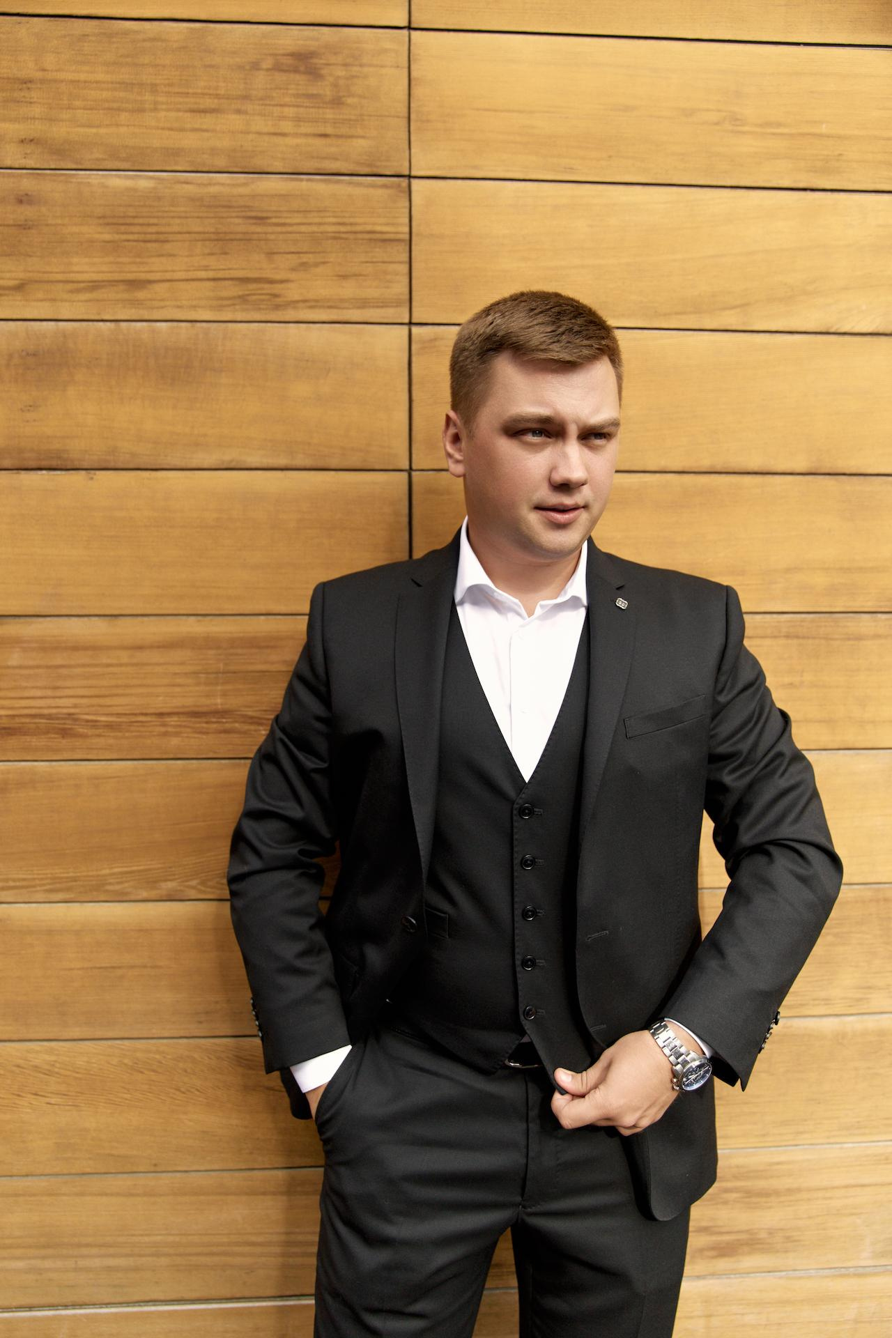 Мы создадим для вас прекрасные и эмоциональные снимки, которые станут воплощением вашей любви и счастья.