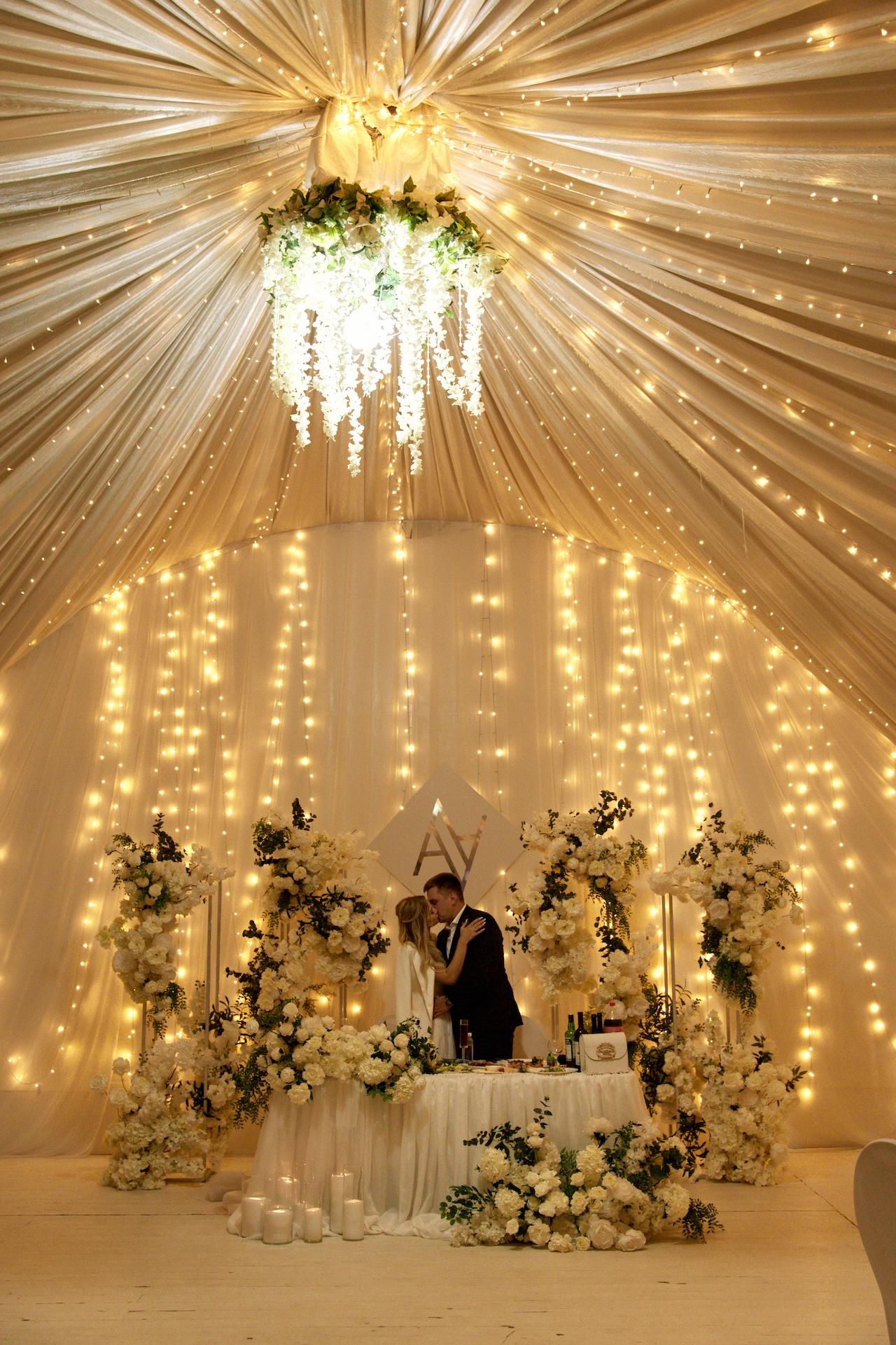 Я смог зафиксировать все важные и яркие моменты этого особенного дня, чтобы пара и их близкие могли наслаждаться ими в течение многих лет. 