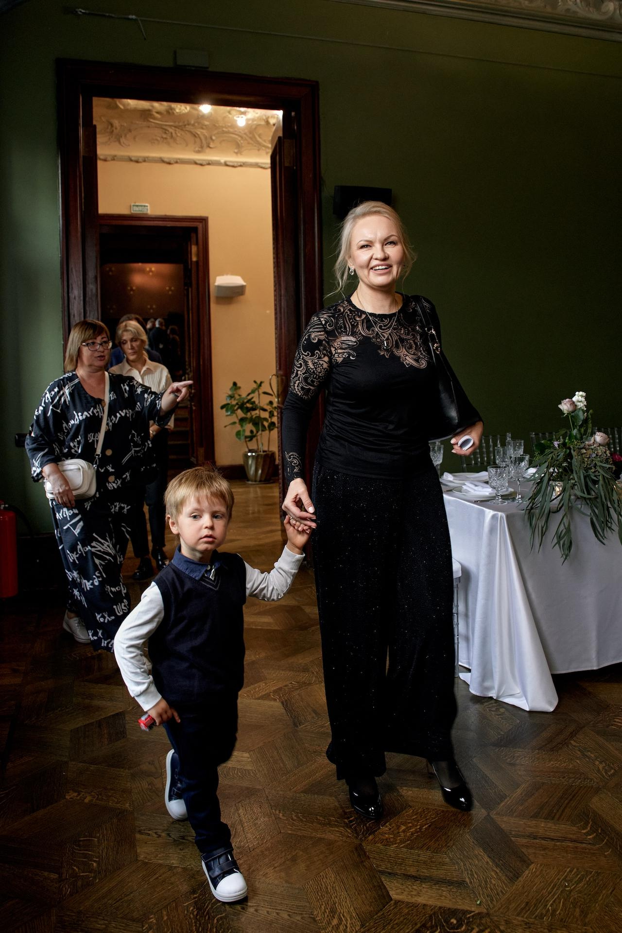 Узнайте как провести запоминающуюся фотосессию в стиле ренессанса на вашем Юбилее в Москве. 