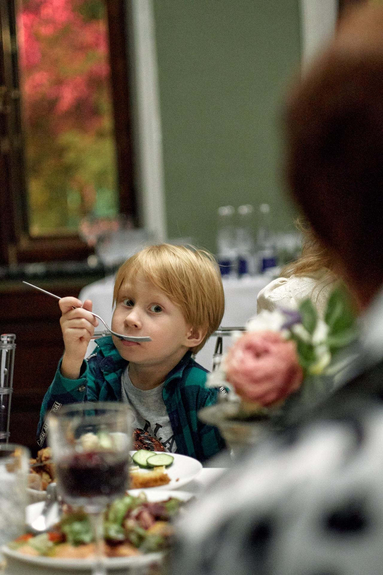  Разделите радость Юбилея со своими близкими, сохраните воспоминания о счастливых мгновениях семейного праздника в стиле ренессанса в Москве.