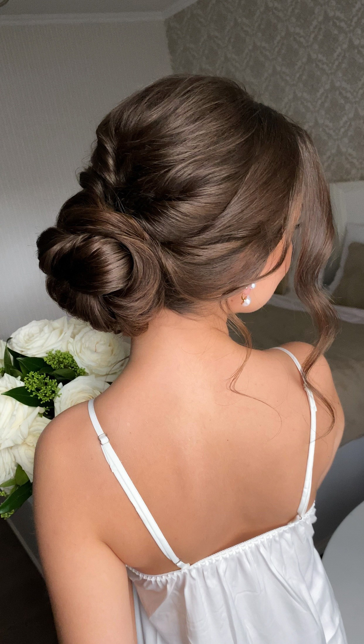 Свадебные образы. Свадебный стилист по прическам и макияжу в Ростове-на-Дону Даниэла Дар