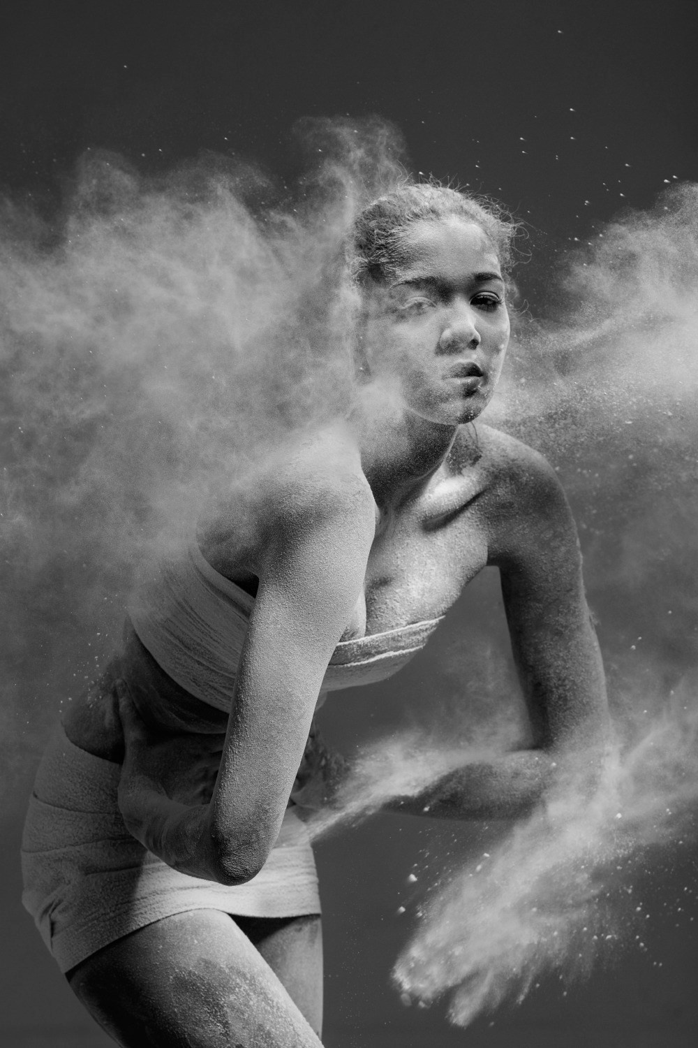 FLOUR. Портретный и бизнес-фотограф в Москве Андрей Никольский