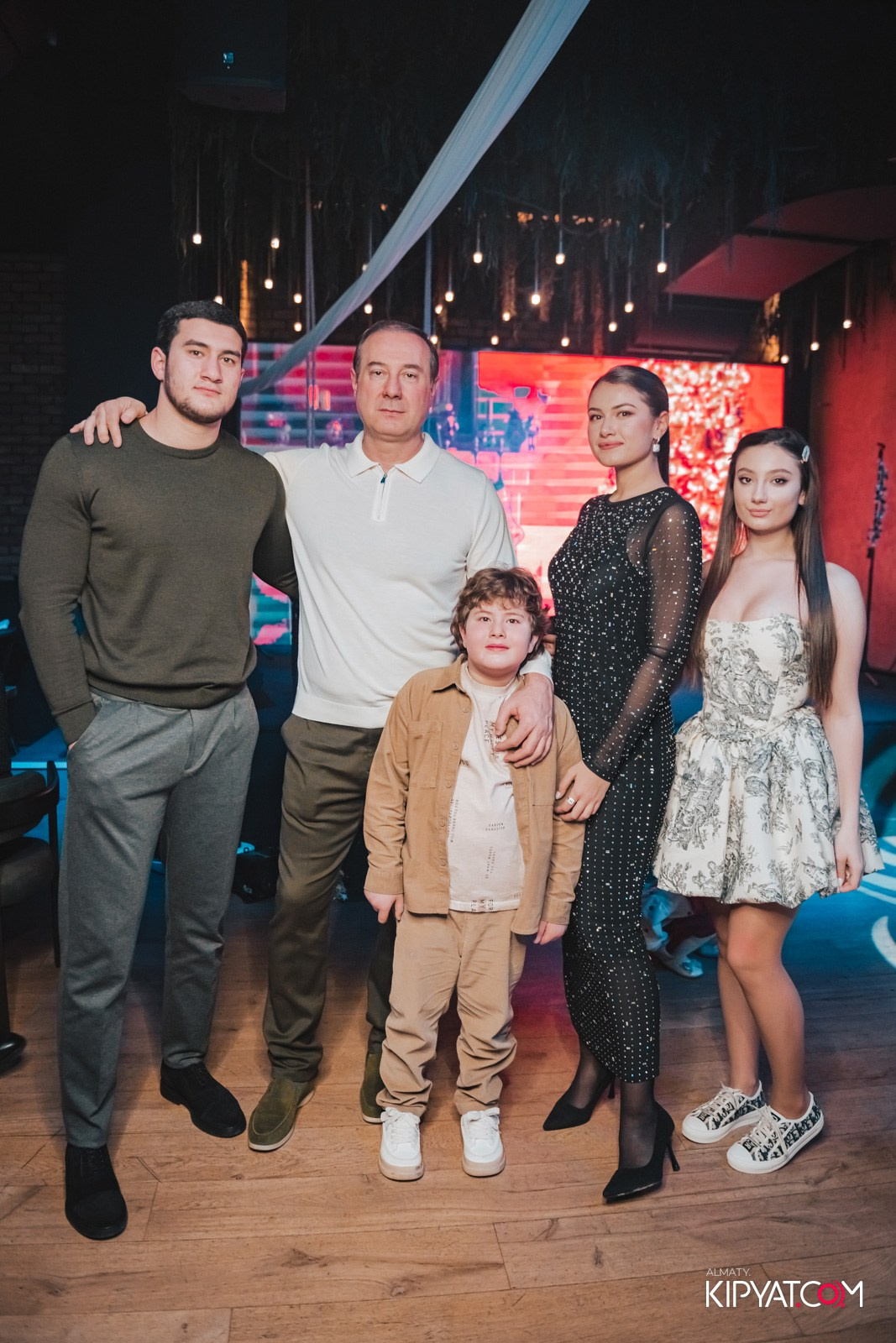 ZIYAFET MEAT HOUSЕ. КИПЯТКОМ АЛМАТЫ!