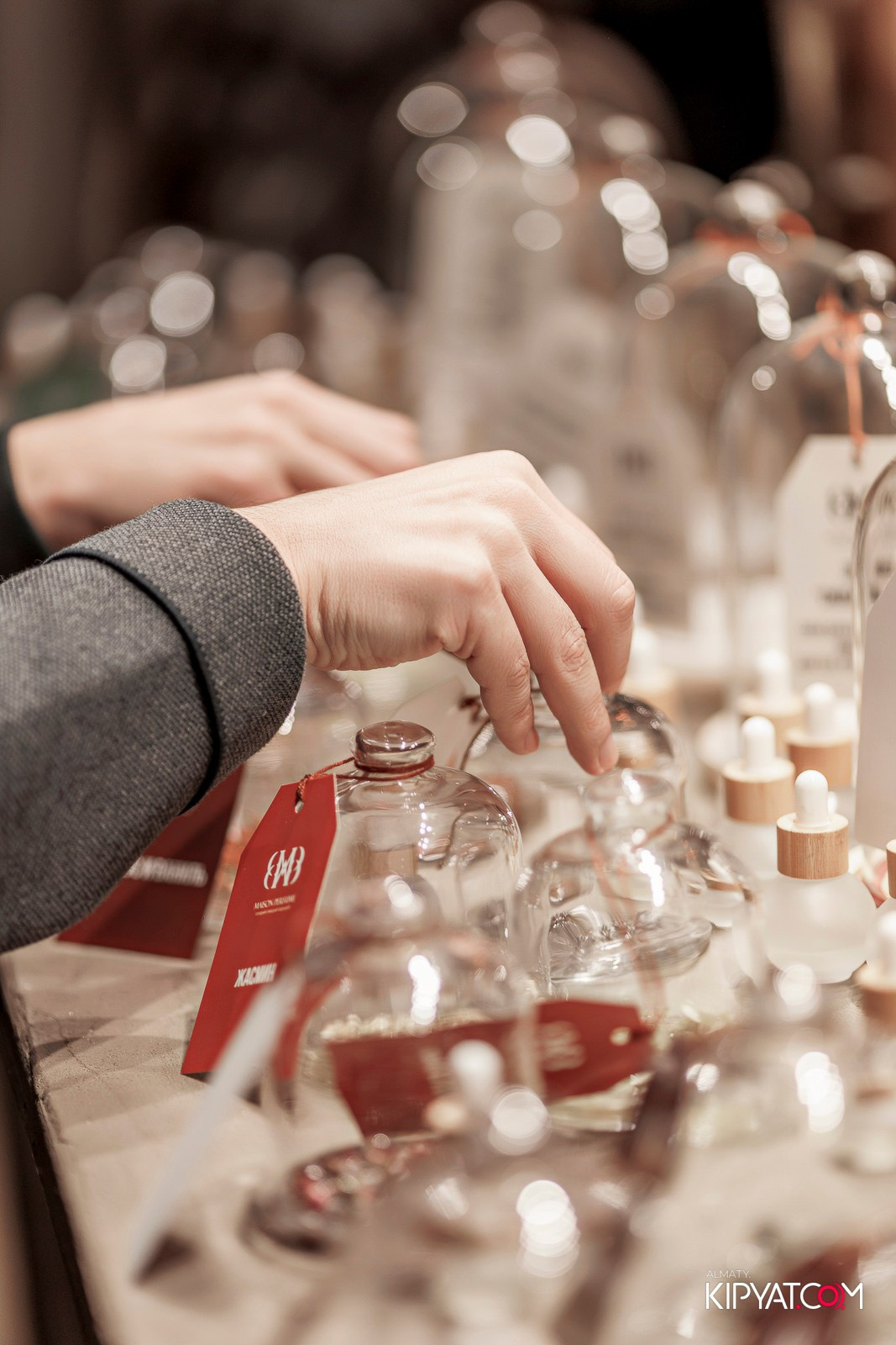 ОТКРЫТИЕ ПАРФЮМЕРНОГО ДОМА MAISON PERFUME. КИПЯТКОМ АЛМАТЫ!