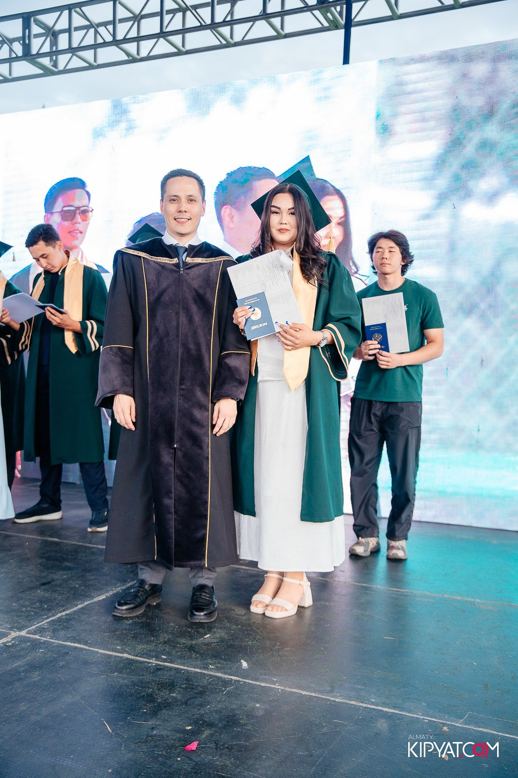 ВРУЧЕНИЕ ДИПЛОМОВ — НАРХОЗ КОЛЛЕДЖ. Part 4. КИПЯТКОМ АЛМАТЫ!