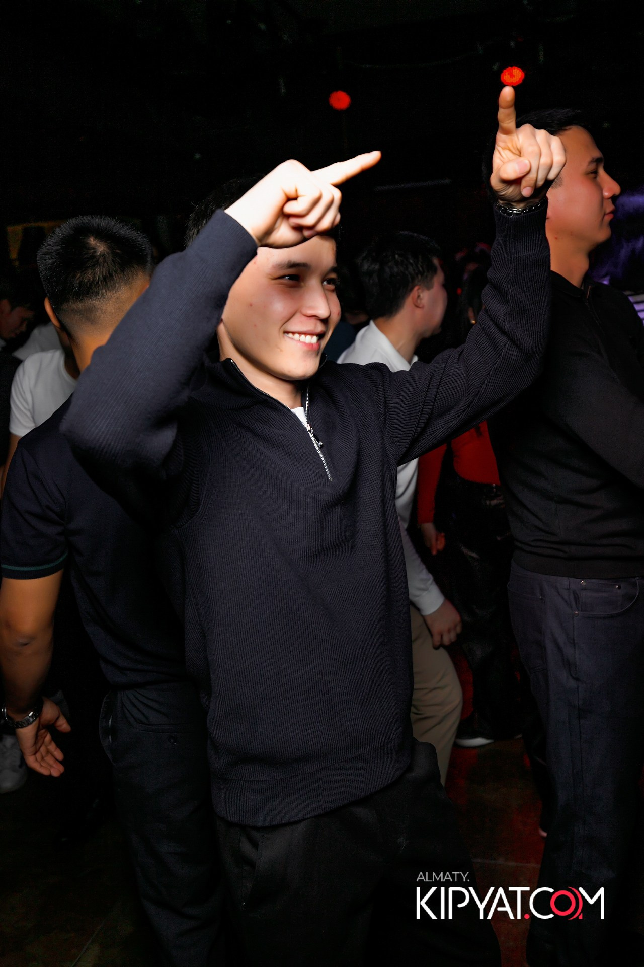 ARAGOSTA. КИПЯТКОМ АЛМАТЫ!