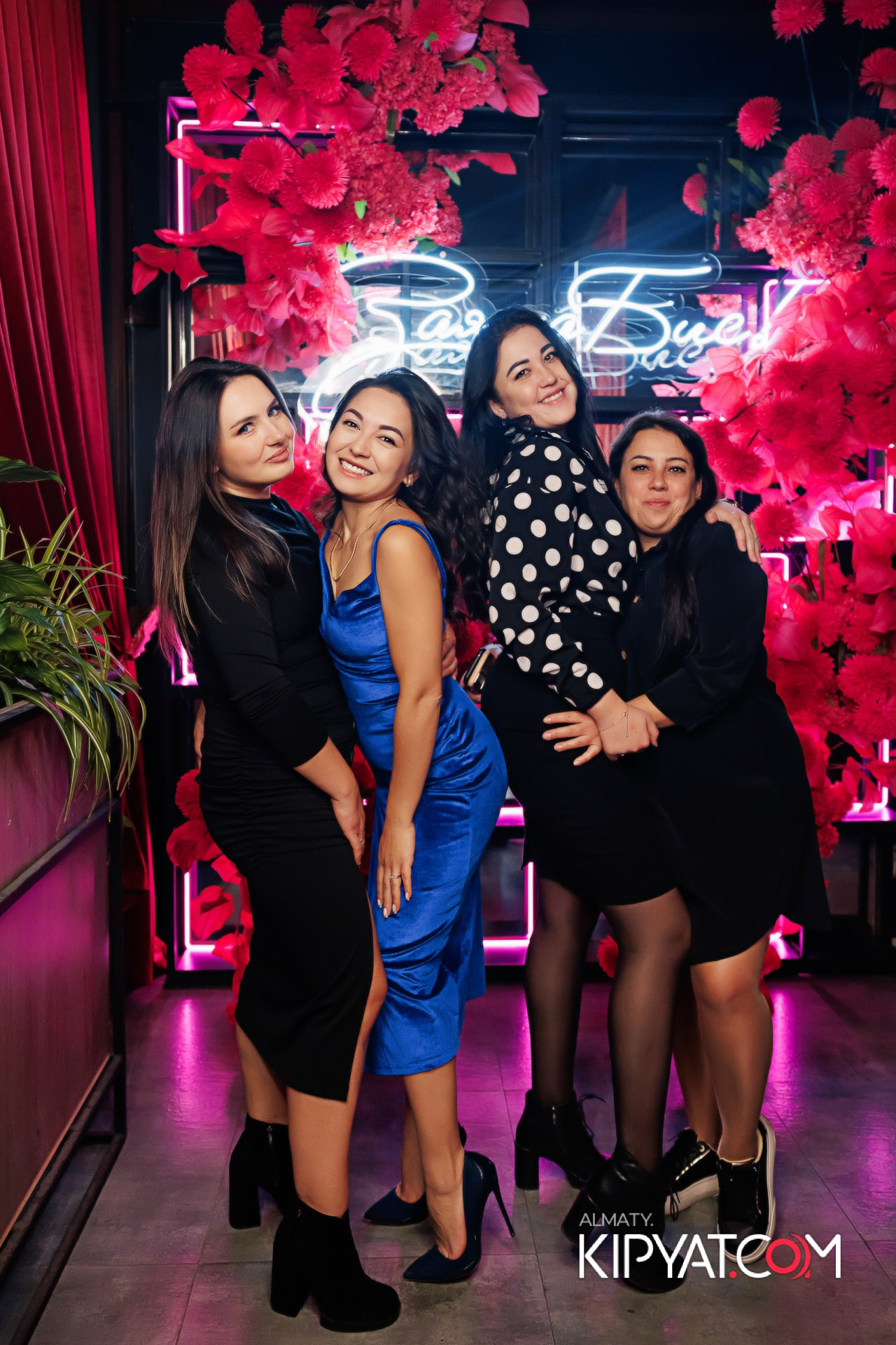 ЗАЯ НА БИС!. КИПЯТКОМ АЛМАТЫ!