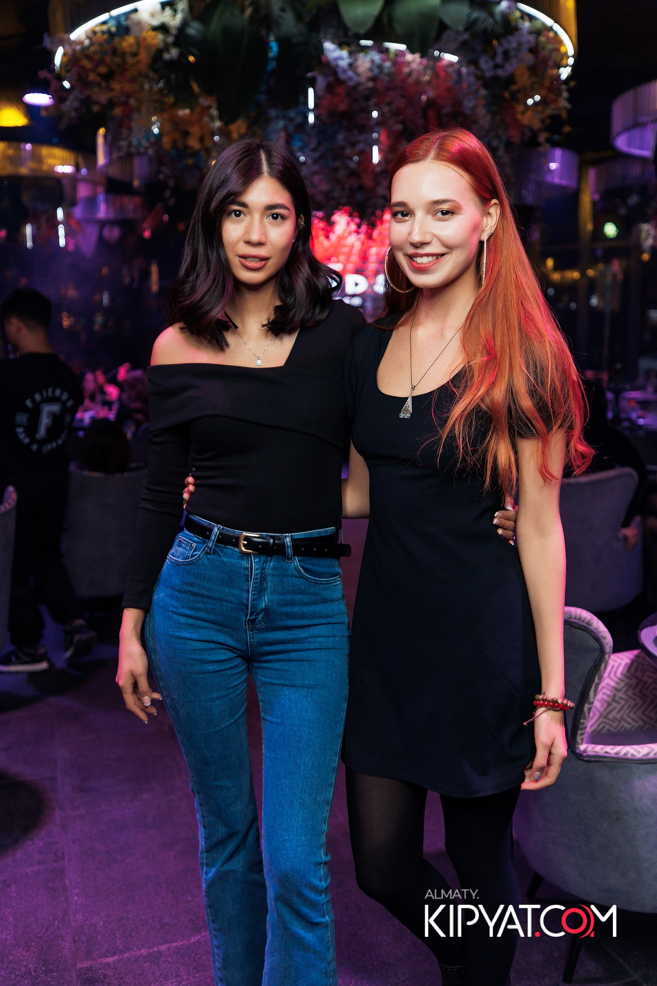 FRIENDS BAR & TERRACE. КИПЯТКОМ АЛМАТЫ! Фотосъемка мероприятий в Алматы