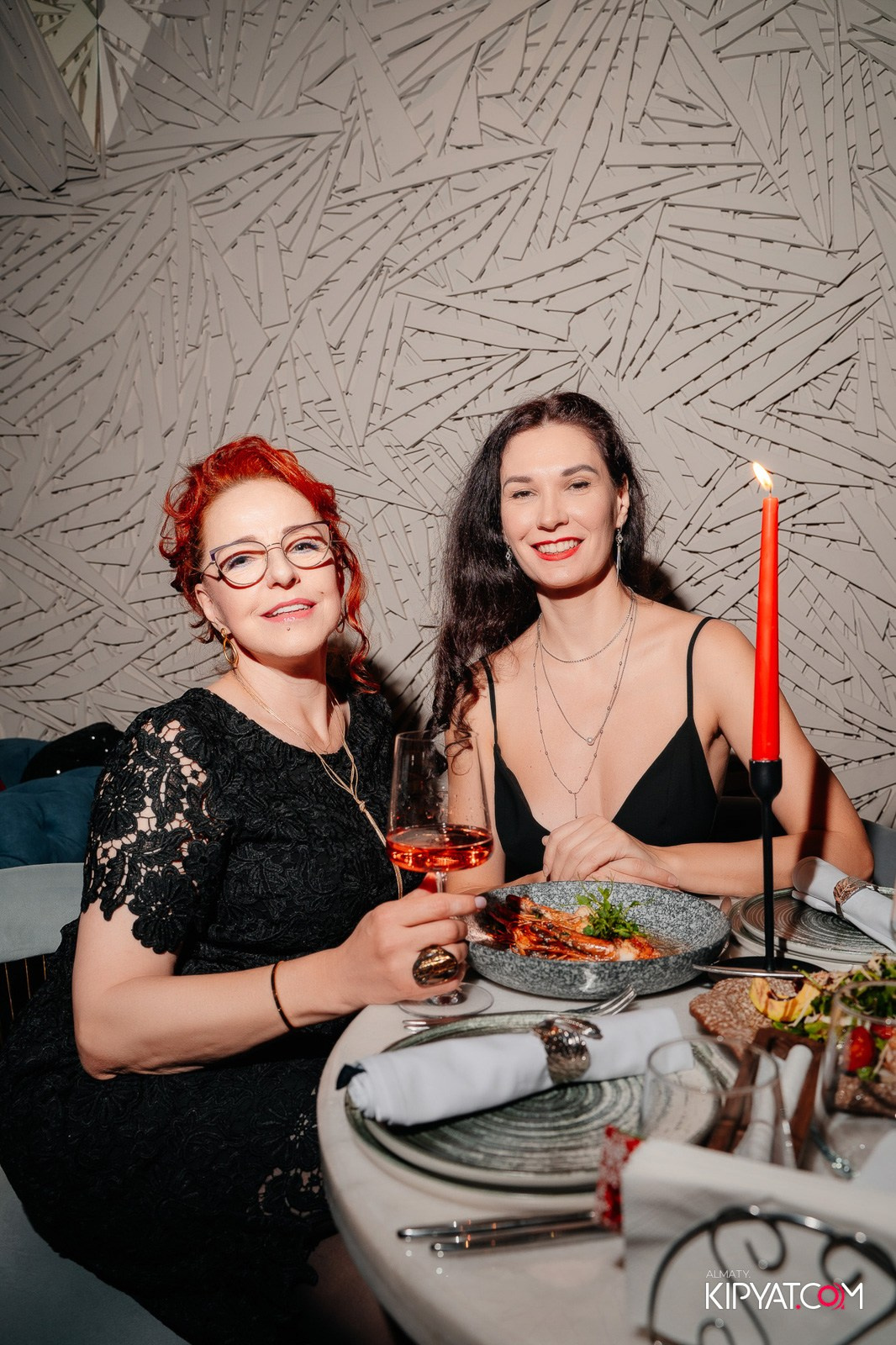 РЕСТОРАН BARFLY. КИПЯТКОМ АЛМАТЫ!