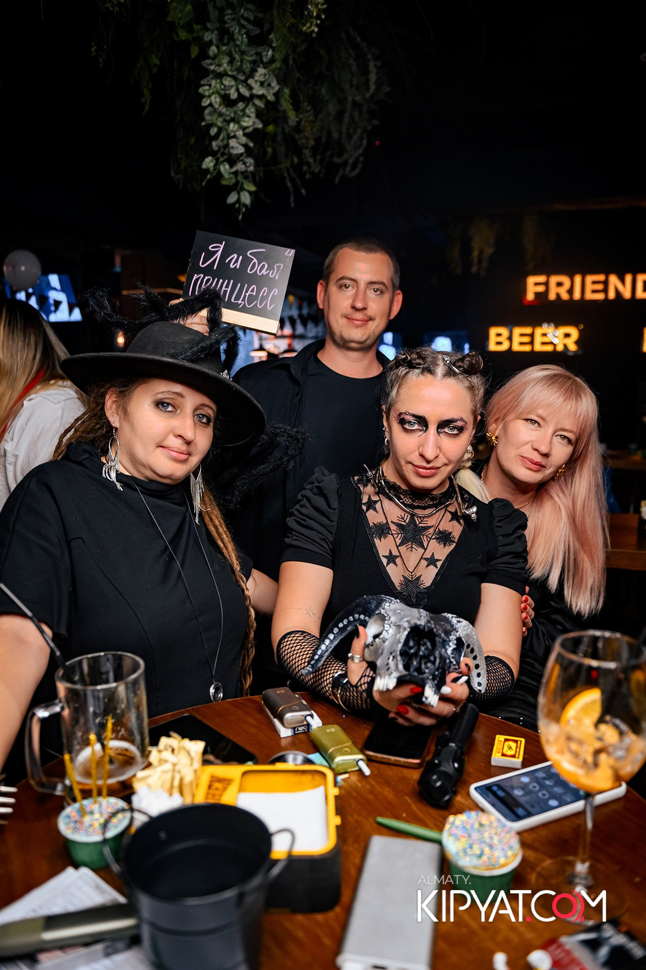 MUNCHEN PUB НА ПАНФИЛОВА. КИПЯТКОМ АЛМАТЫ!