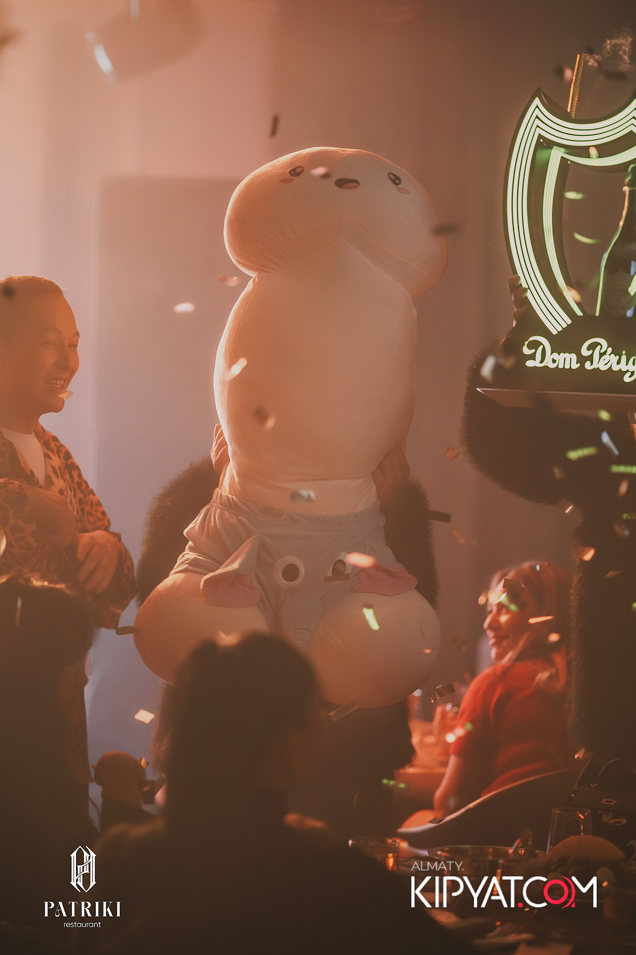PATRIKI RESTAURANT. КИПЯТКОМ АЛМАТЫ!