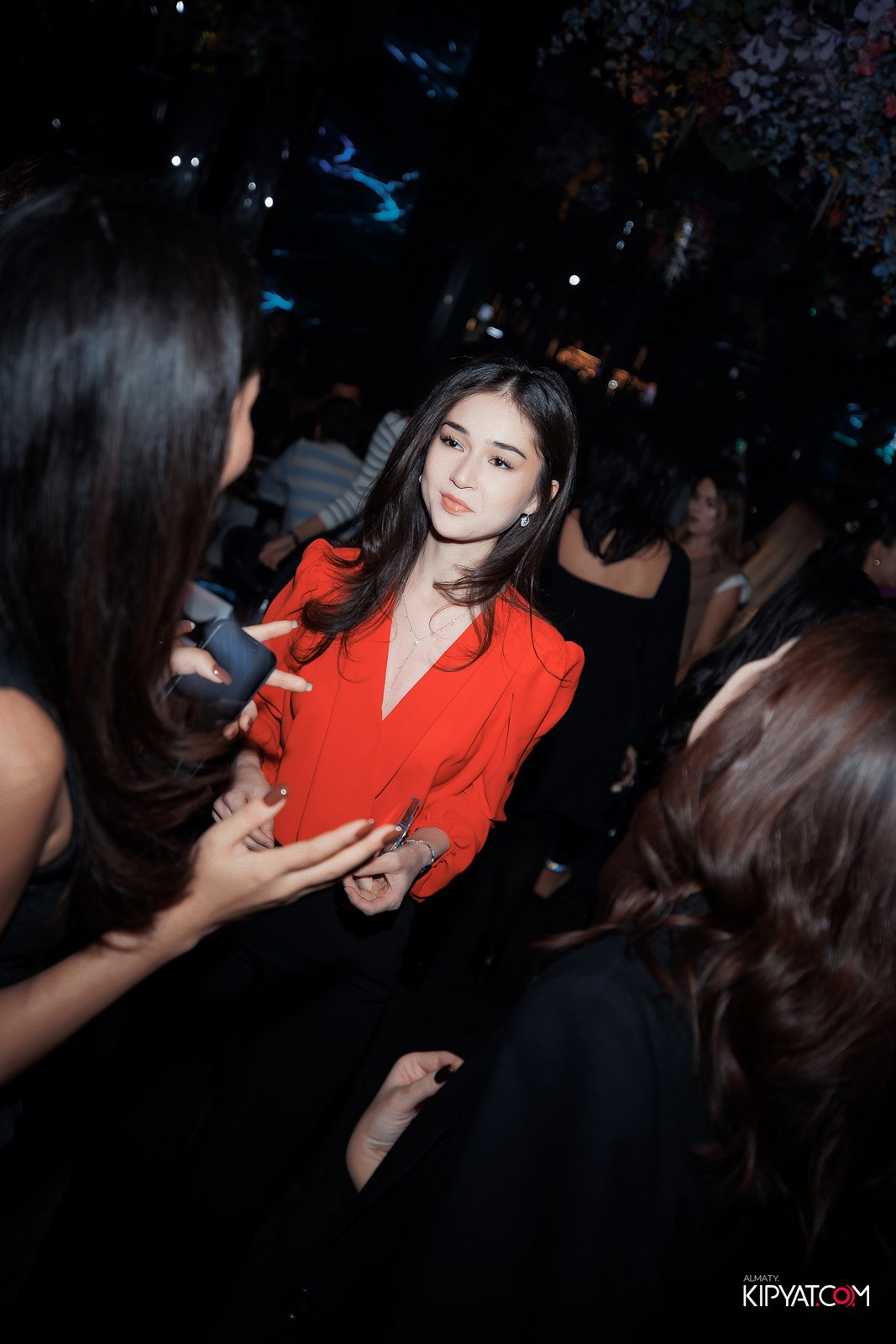 FRIENDS BAR & TERRACE. КИПЯТКОМ АЛМАТЫ!