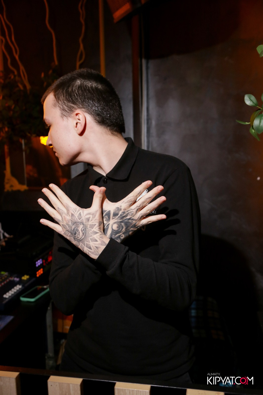 УХО И МЕДВЕДЬ НА ГАГАРИНА. КИПЯТКОМ АЛМАТЫ!