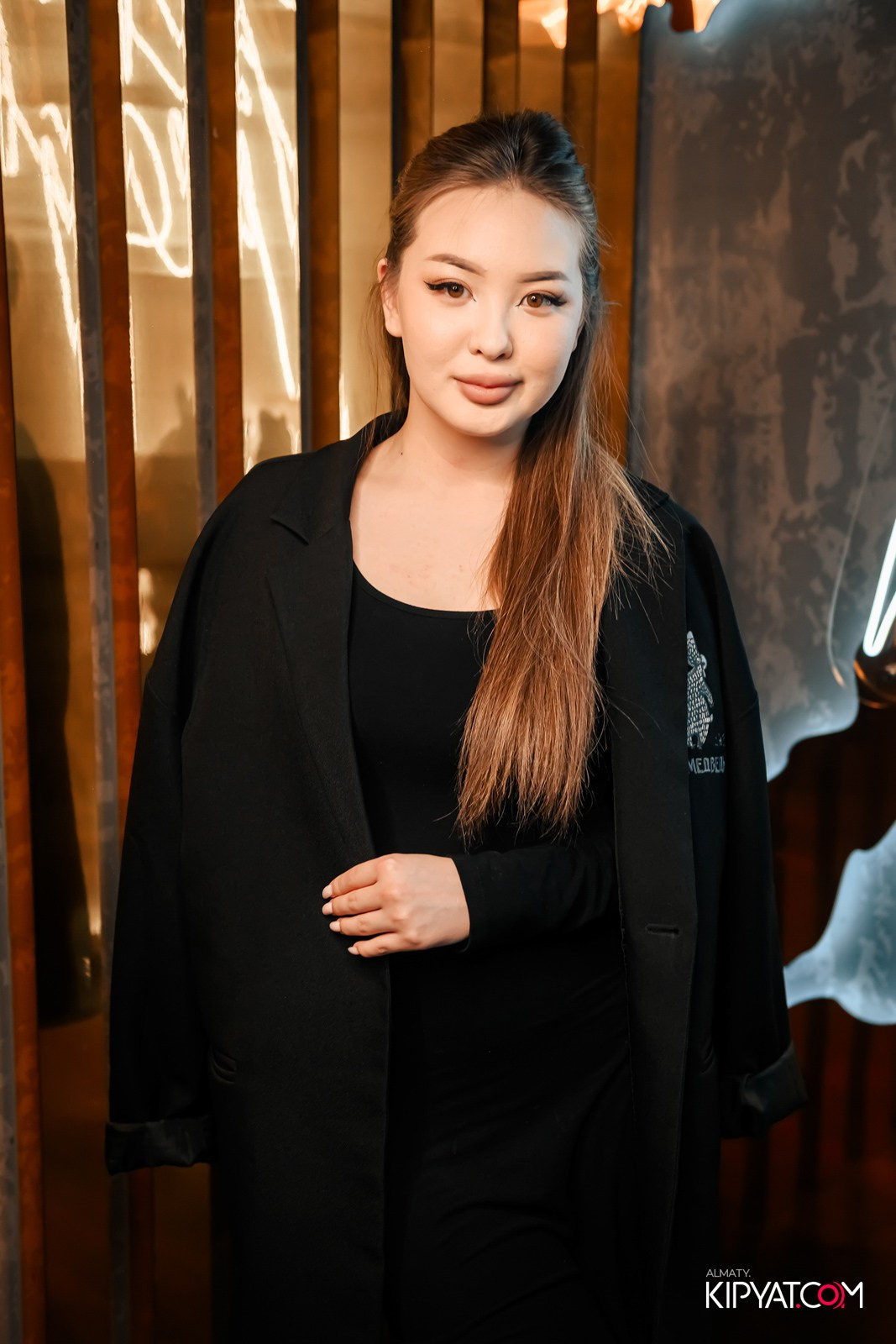 УХО И МЕДВЕДЬ НА САИНА. КИПЯТКОМ АЛМАТЫ!