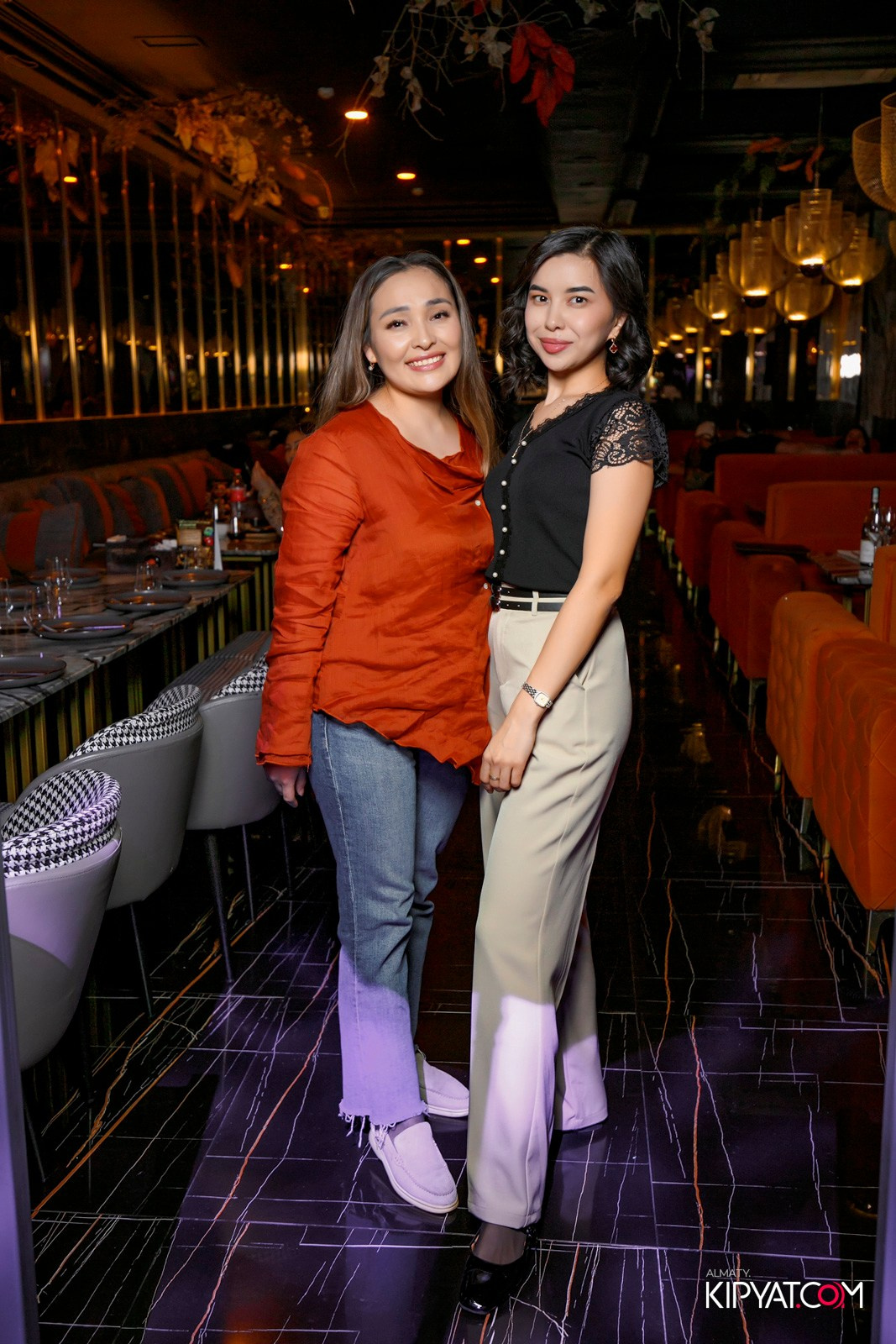 БАР ПАНАЕХАЛИ НА ДОСТЫК. КИПЯТКОМ АЛМАТЫ! Фотосъемка мероприятий в Алматы