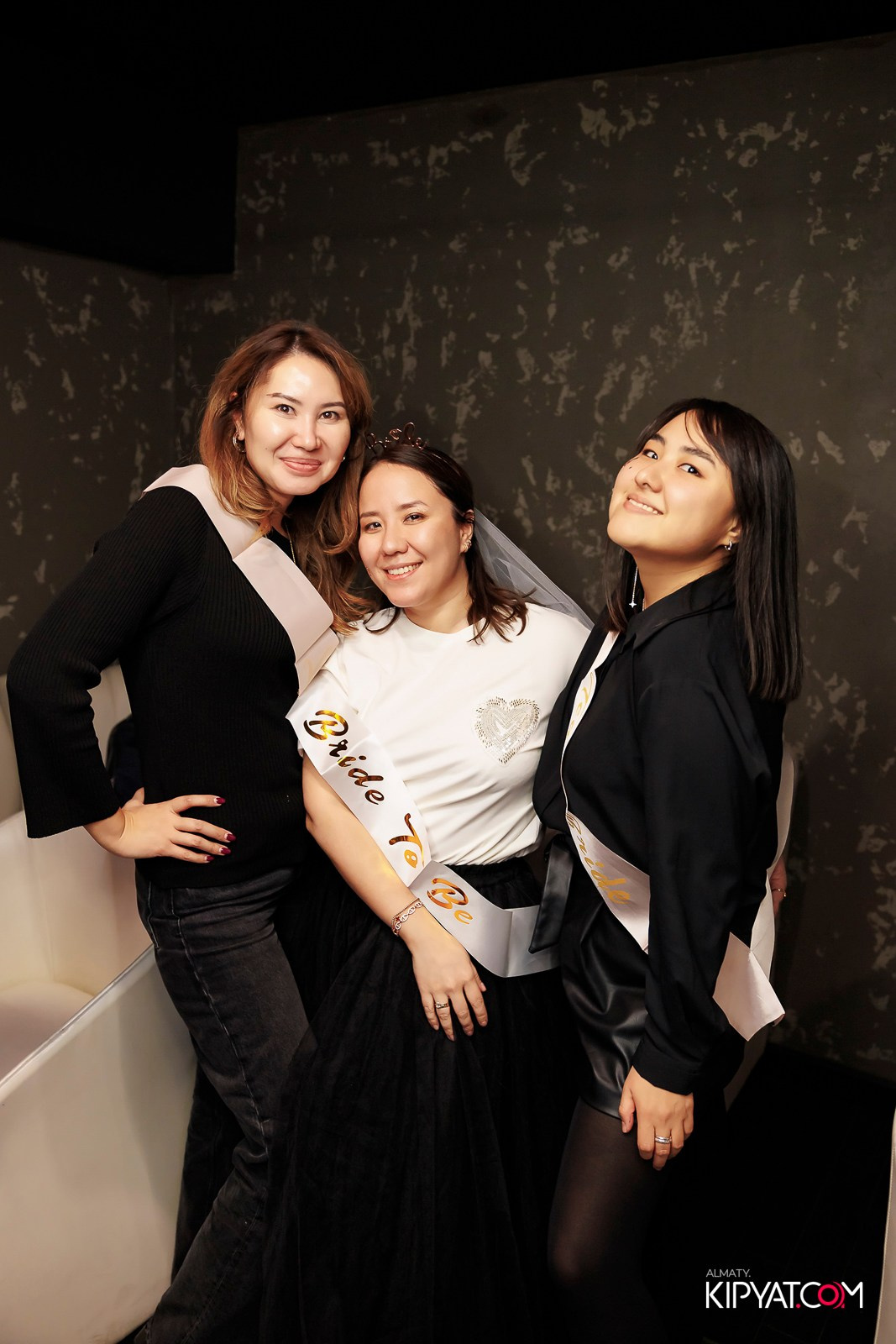 МУЗЫКАЛЬНОЕ ЛОТО В HIT RETRO. КИПЯТКОМ АЛМАТЫ!