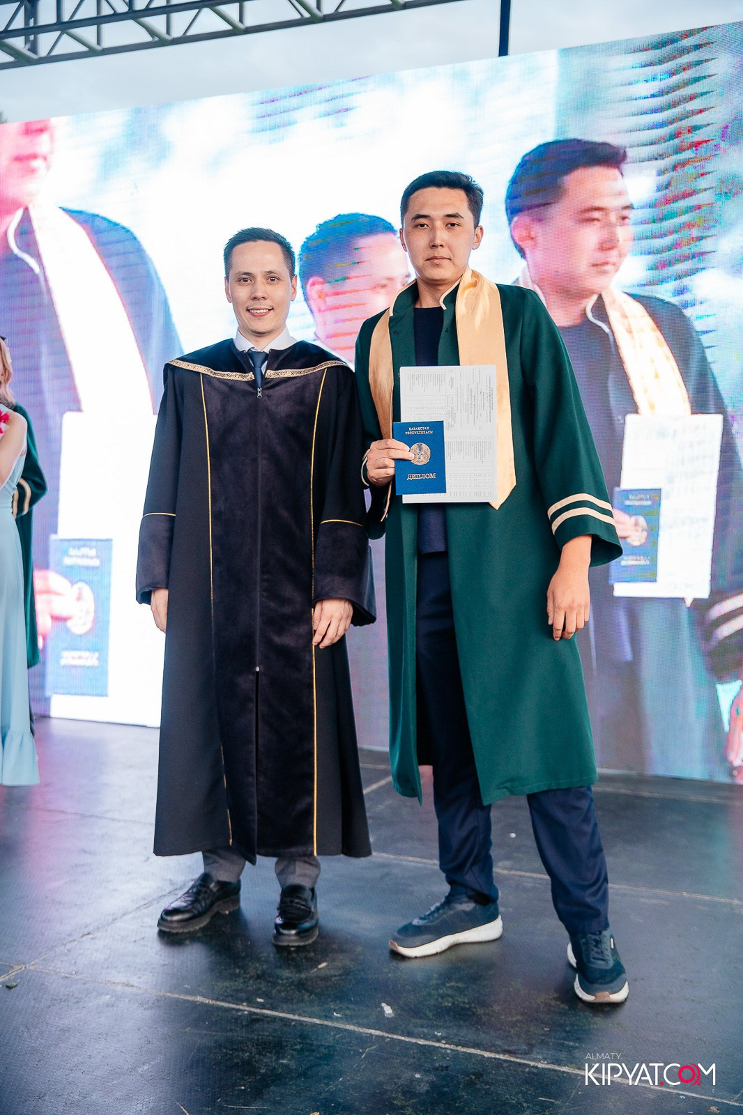 ВРУЧЕНИЕ ДИПЛОМОВ — НАРХОЗ КОЛЛЕДЖ. Part 4. КИПЯТКОМ АЛМАТЫ!