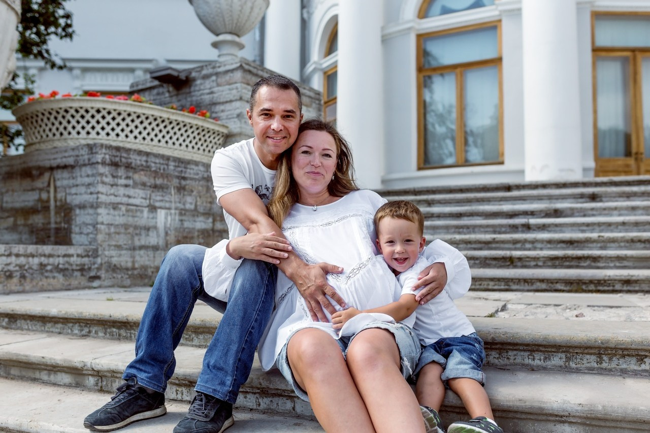 «Лето, семья, парк: идеальная фотосессия». Свадебный и Репортажный фотограф в Санкт-Петербурге