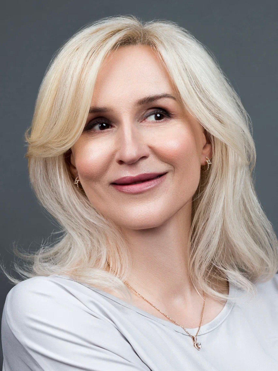 Ольга М. DEWA | фотостудия для маркетплейсов