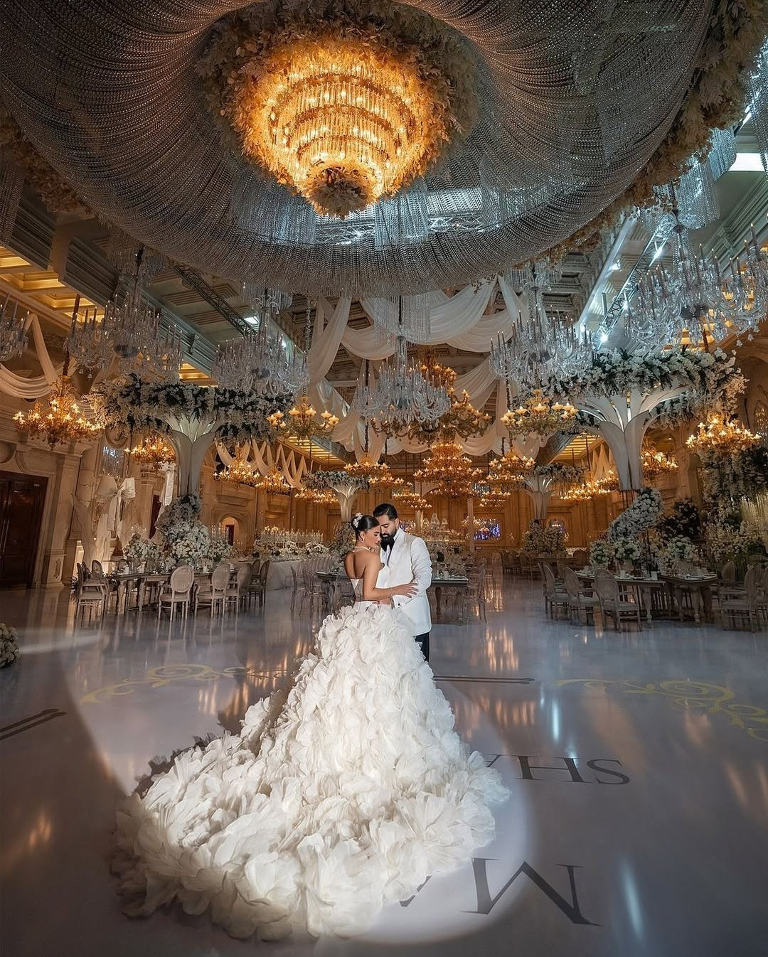 Свадебные съемки. Свадебный фотограф оператор