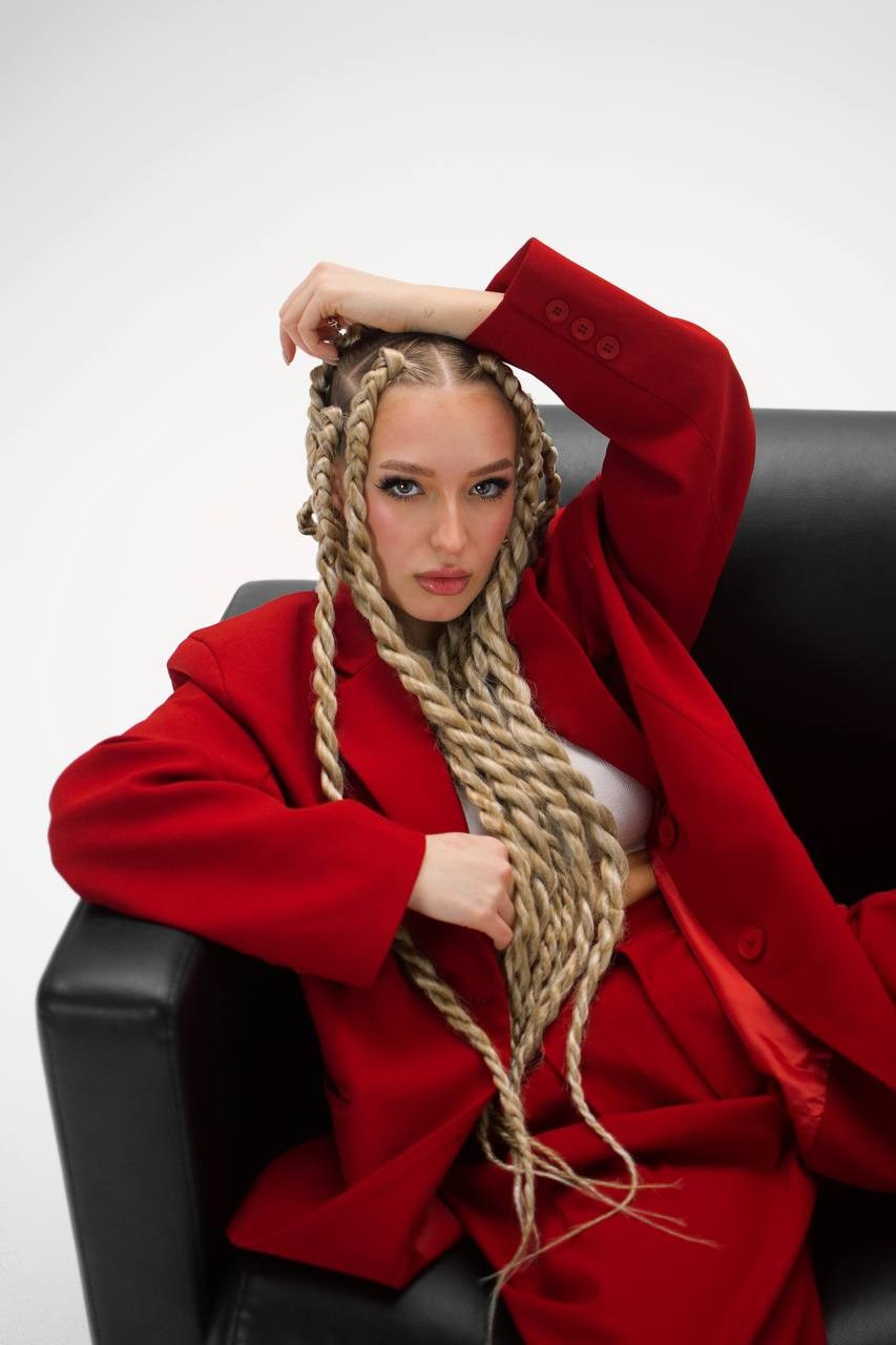 Red. Фотограф Медведева Христина г. Санкт-Петербург