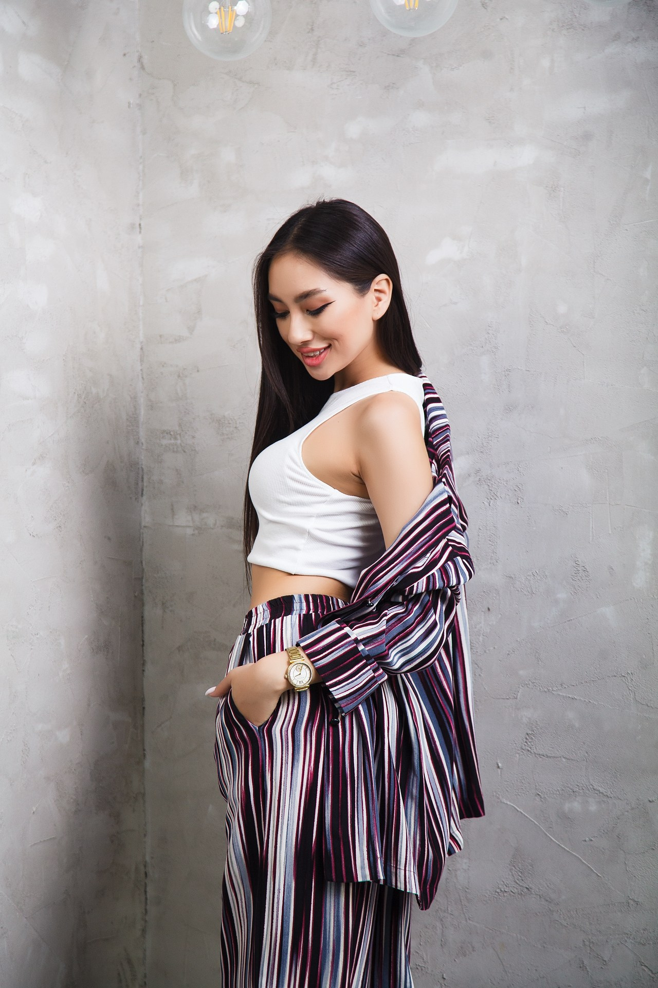 Реклама женской одежды. Натан Супервайзер по Продакшену