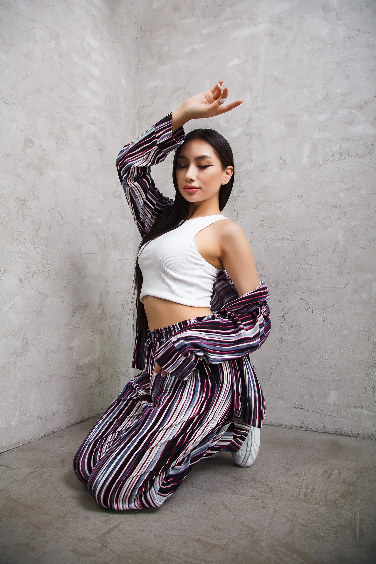 Реклама женской одежды. Натан Супервайзер по Продакшену