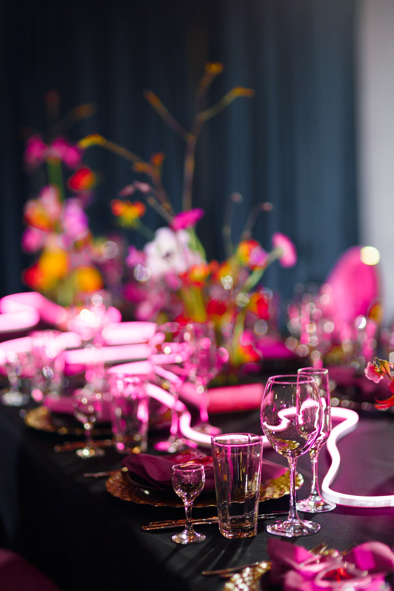 Pink neon. Свадебный фотограф в Санкт-Петербурге Наталья Вендт