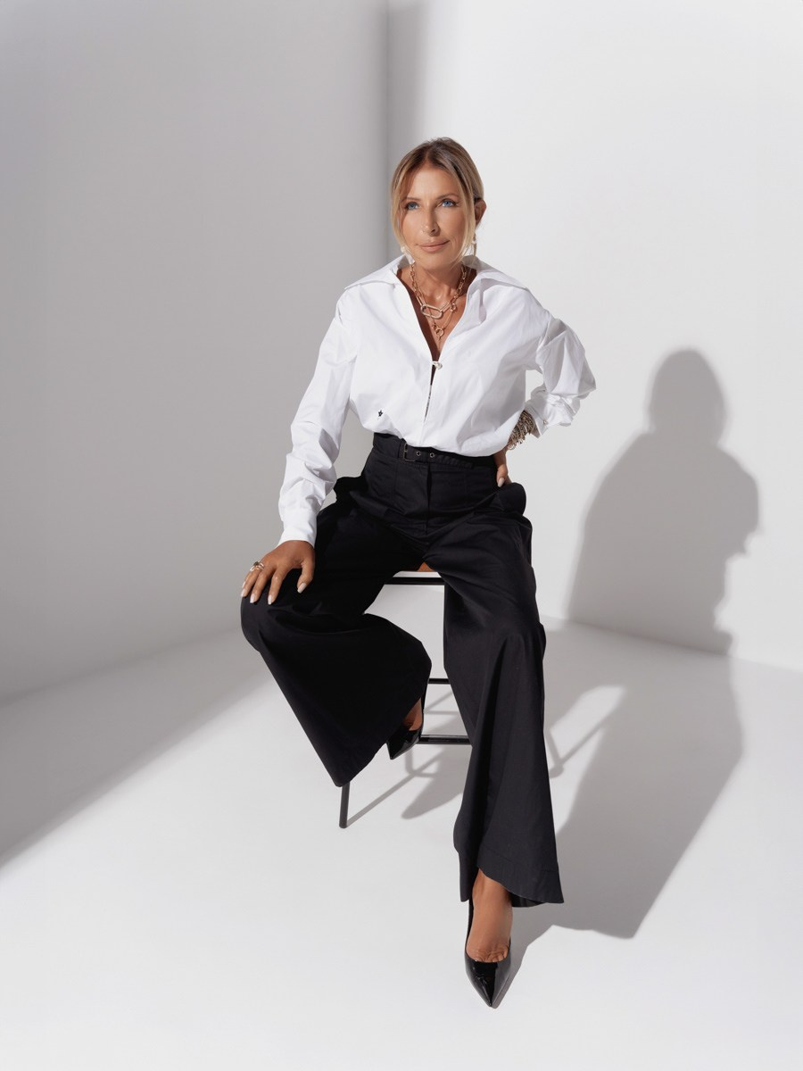 Mila Litvinjenko. Антон Вельт, арт-директор, фотограф