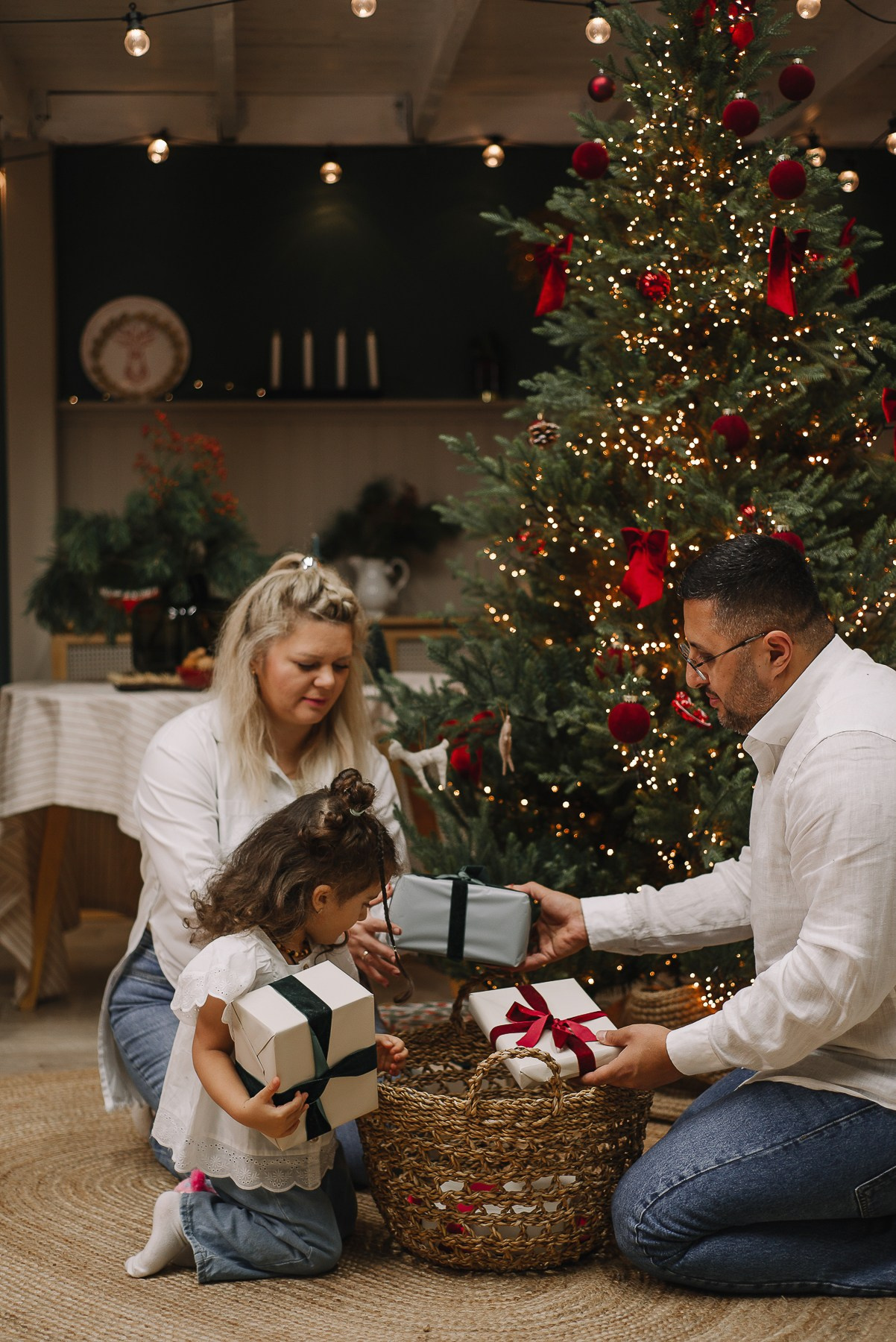Happy moments_Джихат, Лена и Ясмин. Свадебный и семейный фотограф в Минске Яна Новак
