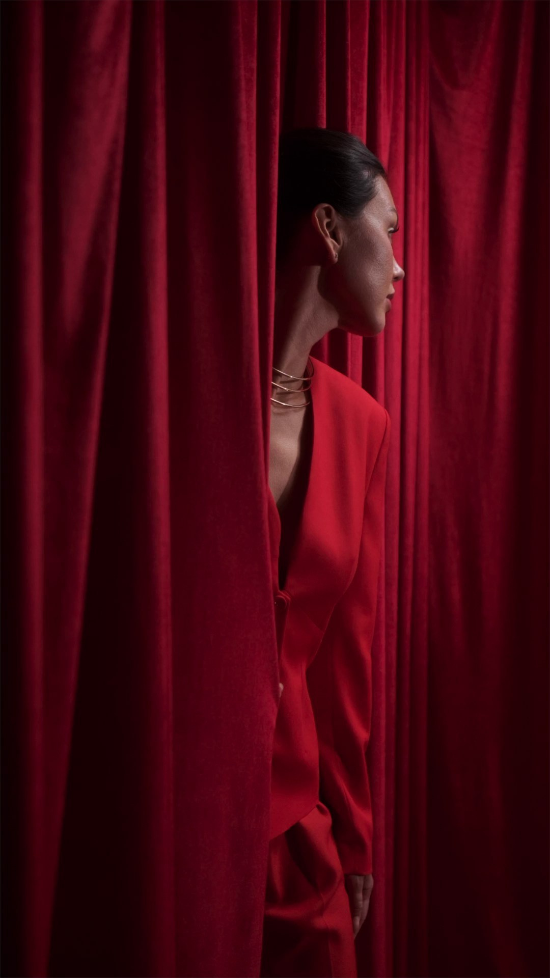 ANNA PEKUN New Year collection. Xenia Visions
