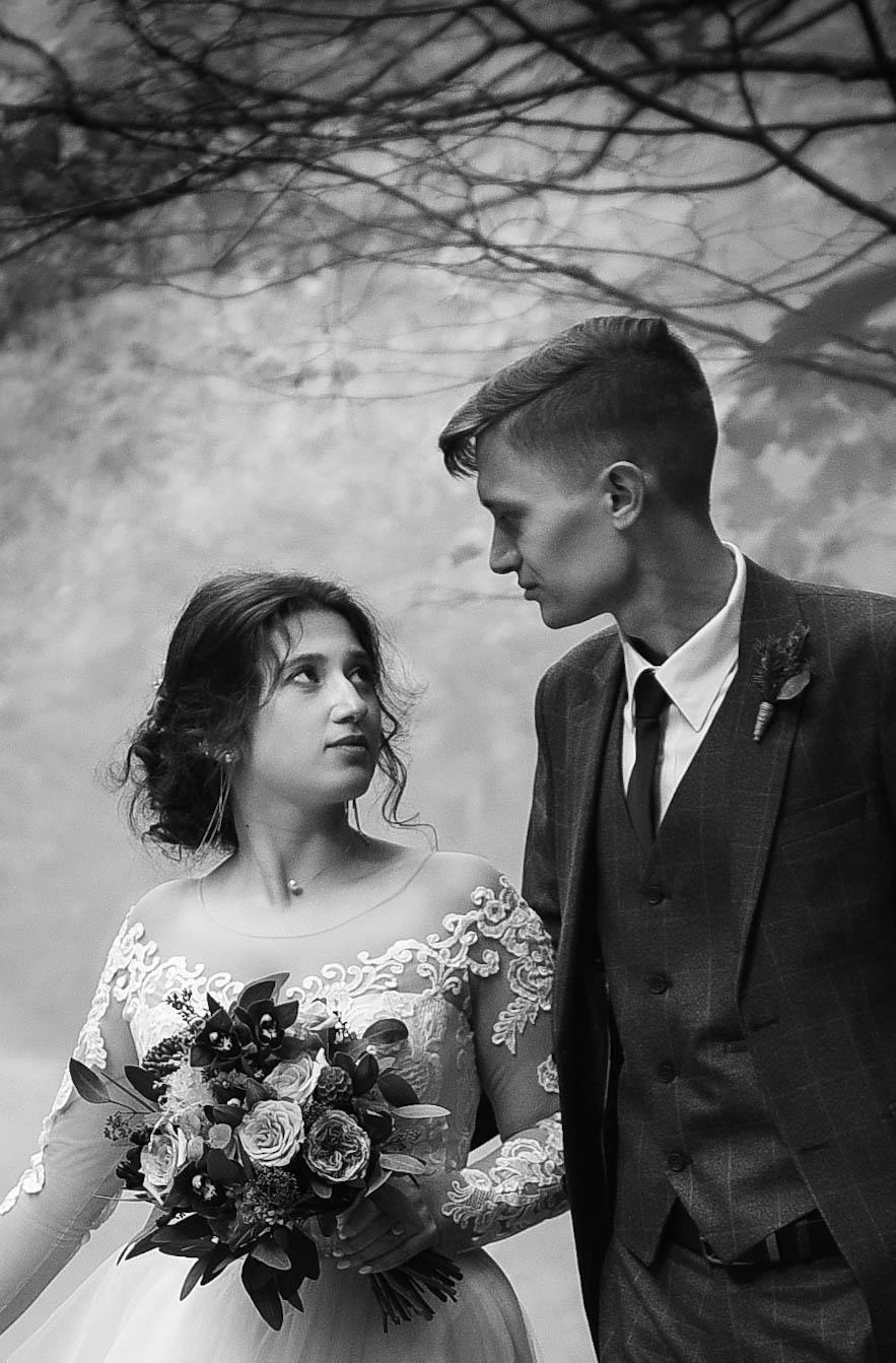 Черно-белые фотографии портреты. Фотопортреты в Казани  фотограф Олег Каракулов