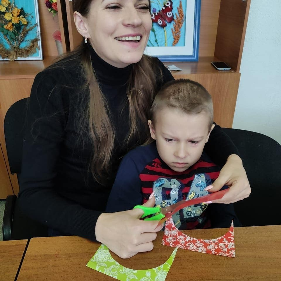 Пишем письмо в сказку: наши дети создали открытки для Деда Мороза! 🎅✉️✨