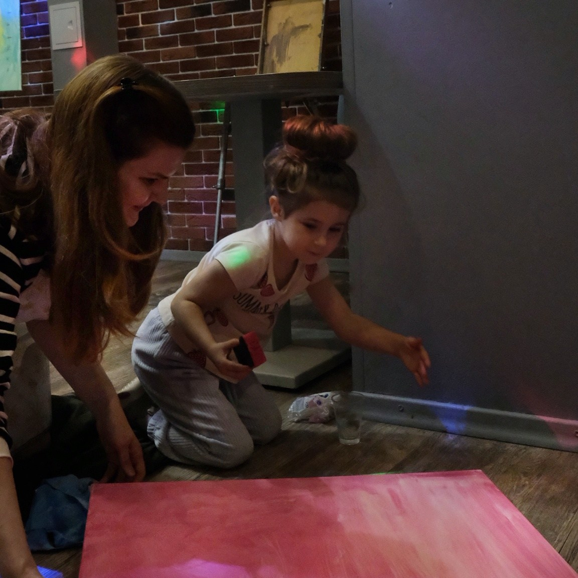 НКО «ШКОЛА ГЕРОЕВ " и «Осторожно хрупкое ". Home Decor