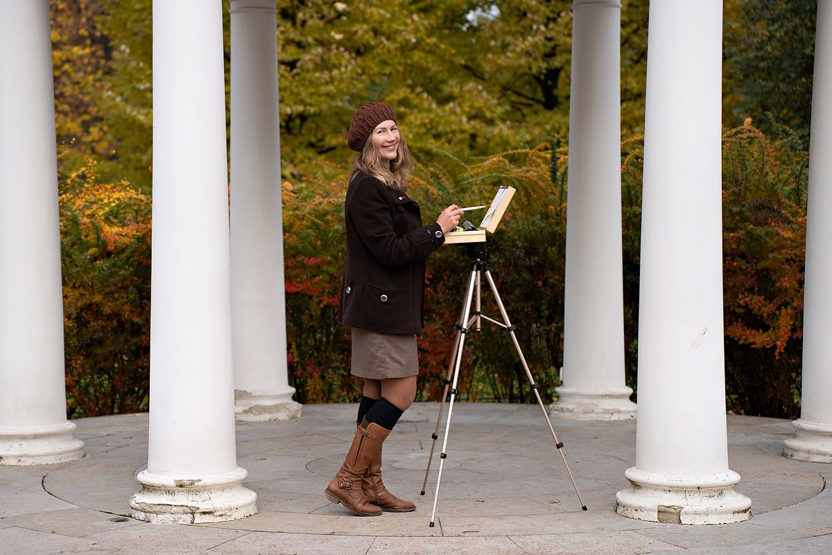Кистью и листьями. Художник Анна Пятковская. Фотограф Мария Ковкова