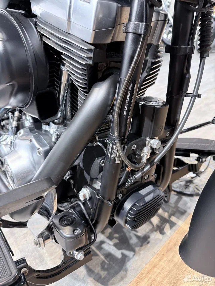 Купить Harley-Davidson Fat Boy ABS (Black Denim) (Softail/Dyna) — подробнее на сайте. Hello Davidson, Москва. Только хорошие мотоциклы…