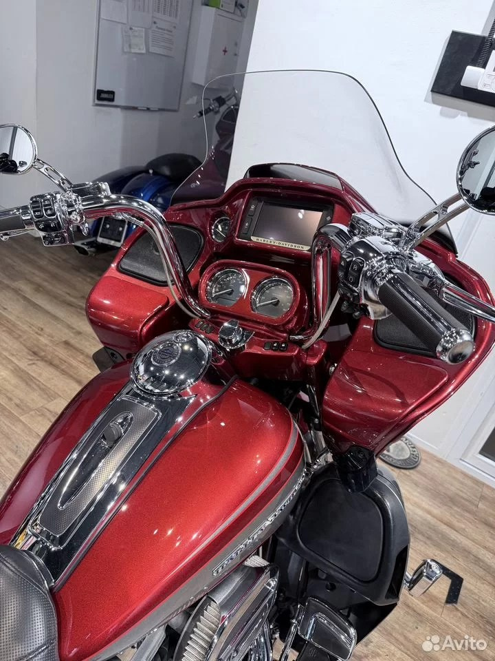 Купить Harley-Davidson CVO Road Glide (Ruby Red / Palladium Silver) (Touring) — подробнее на сайте. Hello Davidson, Москва. Только хорошие мотоциклы…