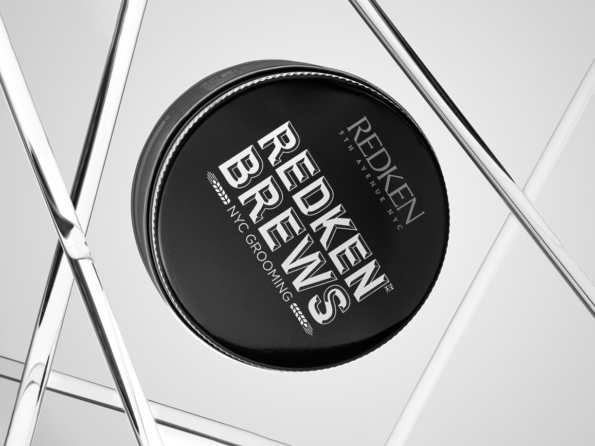 футуристичное фото косметического средства для волос паста для укладки редкен redken стеклянные палочки. Евгения Морозова. Предметный коммерческий фуд фотограф. Москва.