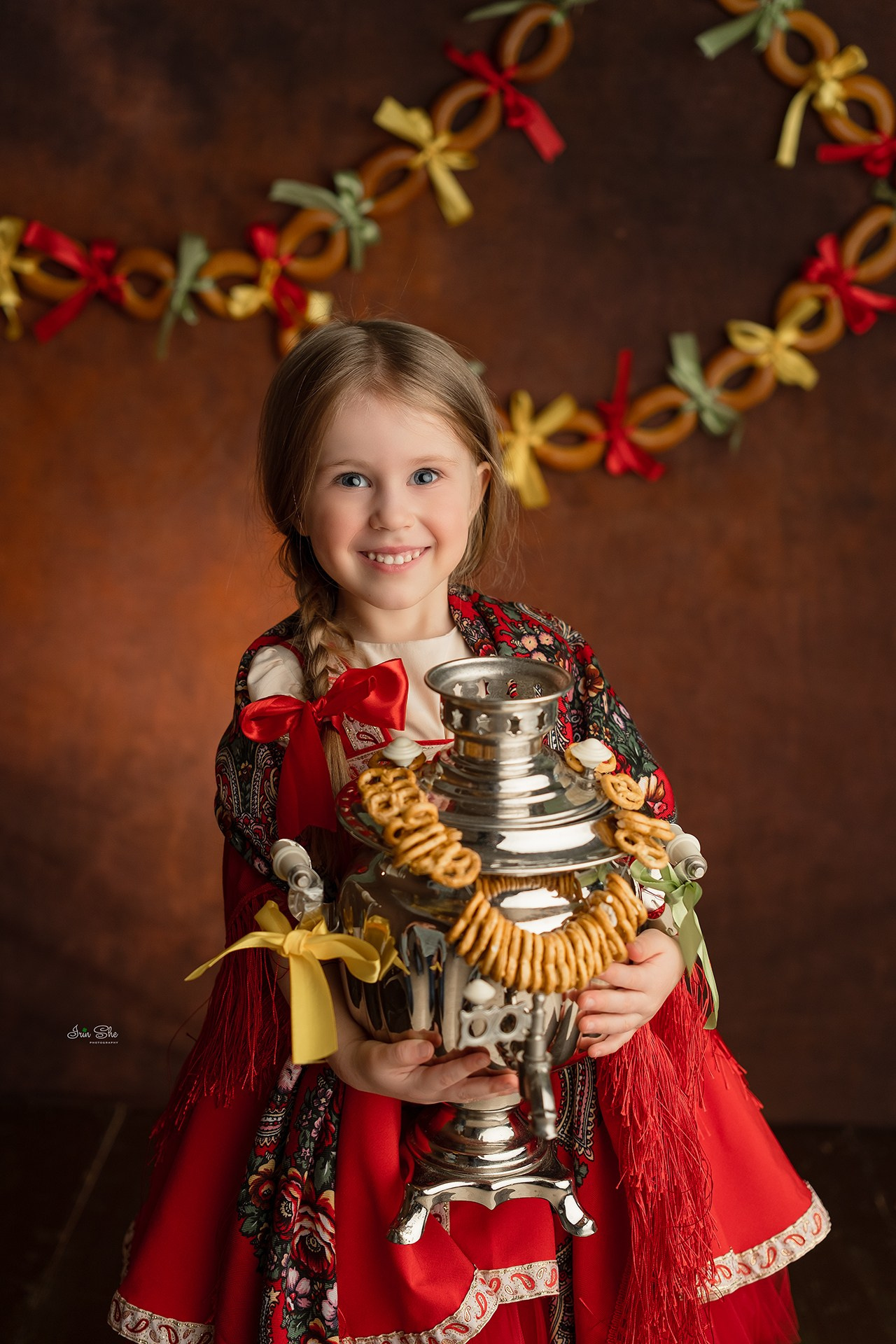 Фотосессия Матрёшки. Детский фотограф в Южно-Сахалинске Irin She Simanovich