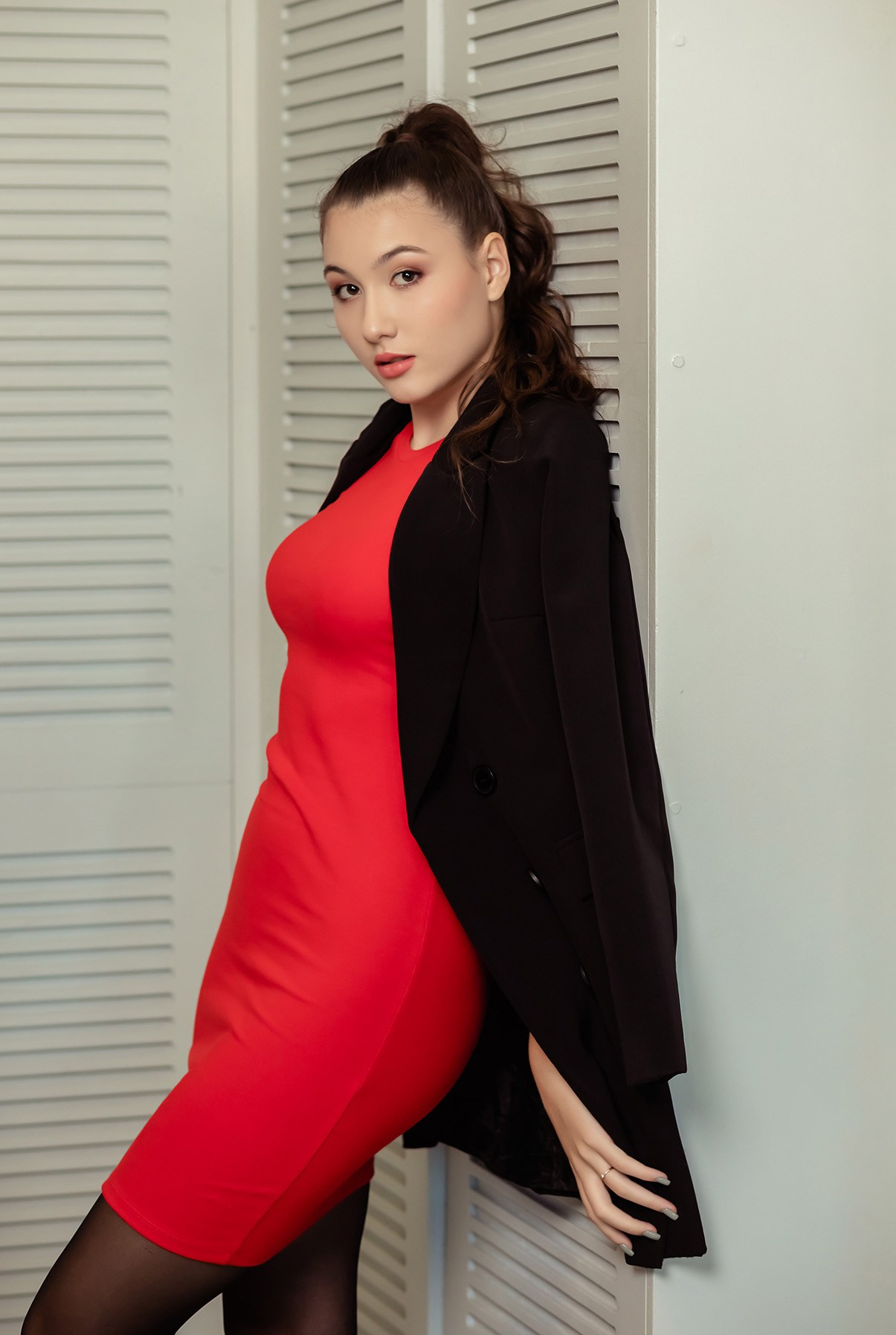 Выпускной альбом для 9-11 классов. Свадебный и семейный фотограф в Оренбурге Ильяна Тукжанова