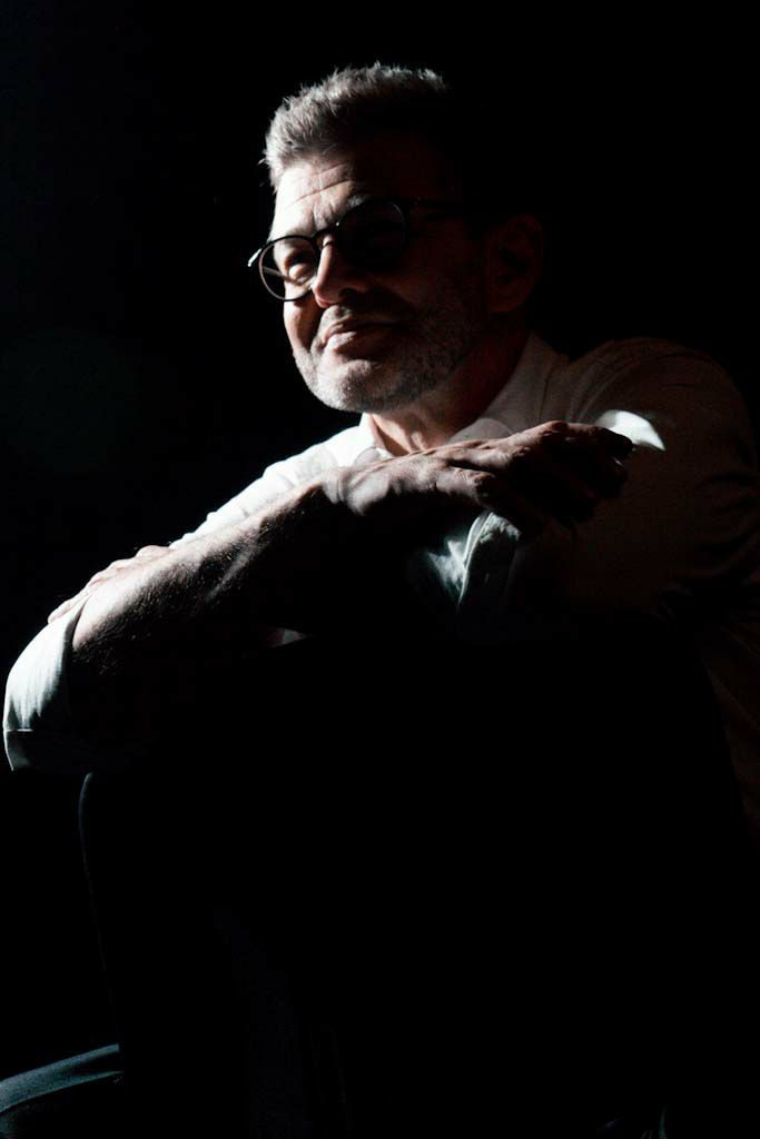 Мужской портрет с контровым светом