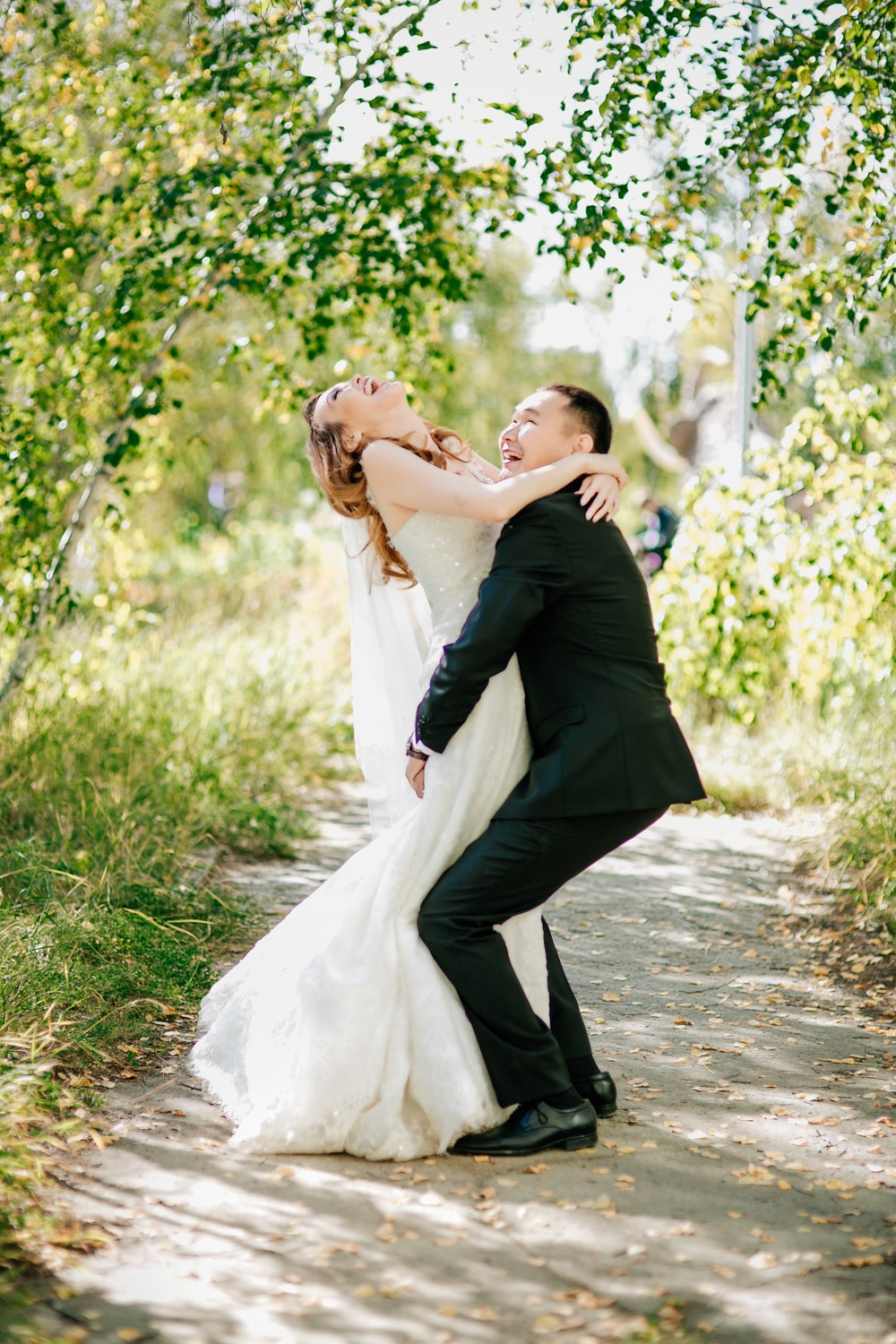 Летнее свадебное фото. Фотограф Надежда Куин, Якутск