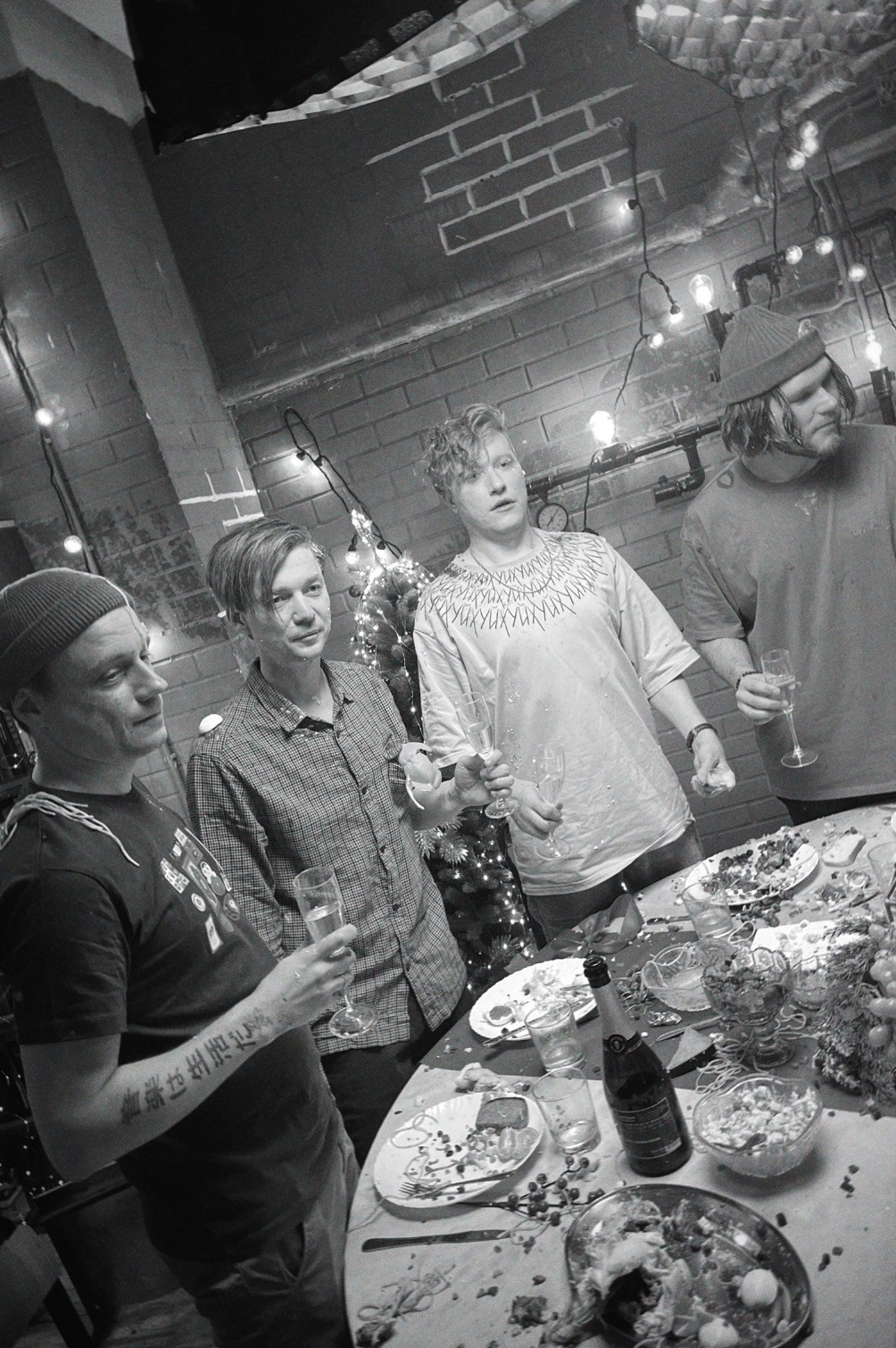 CHAYKA BAND — NEW YEAR CLIP BACKSTAGE. Фотография для артистов