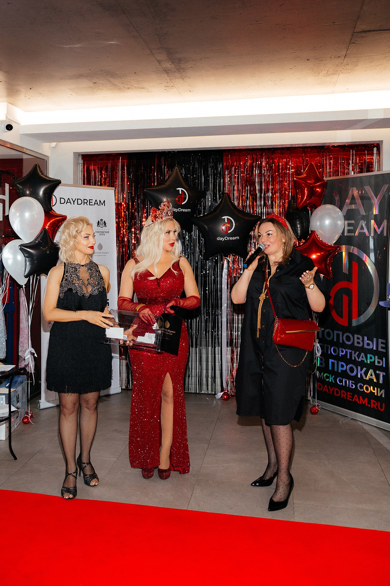 Репортаж в автосалоне. Светский фотограф Санкт-Петербург и ЛО